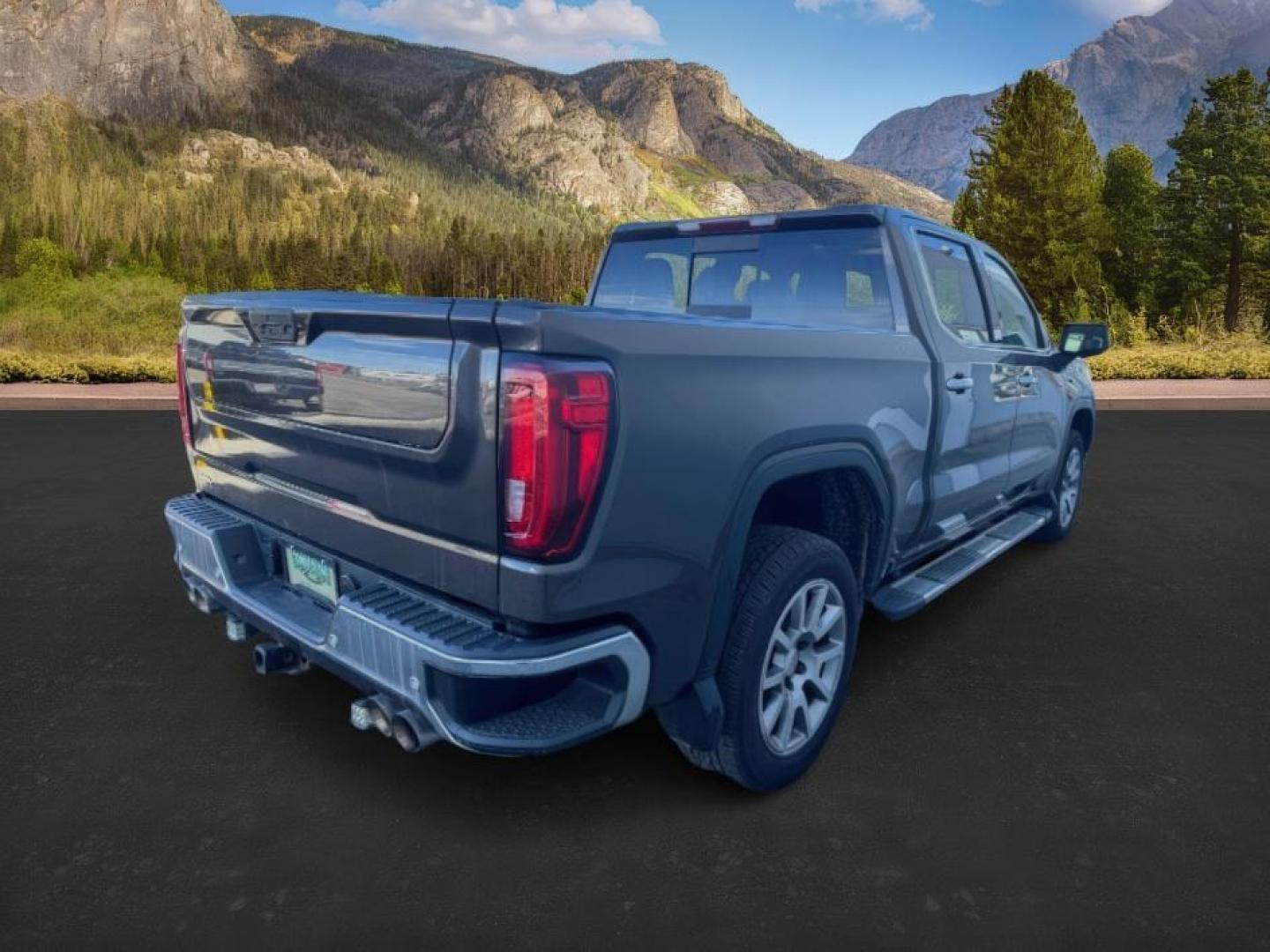 2019 GRAY /Jet Black, leather GMC Sierra 1500 SLT Crew Cab Short Box 4WD (1GTU9DED6KZ) with an 5.3L V8 OHV 16V engine, 6-Speed Automatic transmission, located at 1235 N Woodruff Ave., Idaho Falls, 83401, (208) 523-1053, 43.507172, -112.000488 - At Timberline Auto, finding a great deal on your next vehicle is always easy! Our experienced sales staff's goal is to help find you the right vehicle at the right price! Our knowledgeable finance department has options for almost any credit score. We offer extended service contract options to prote - Photo#4