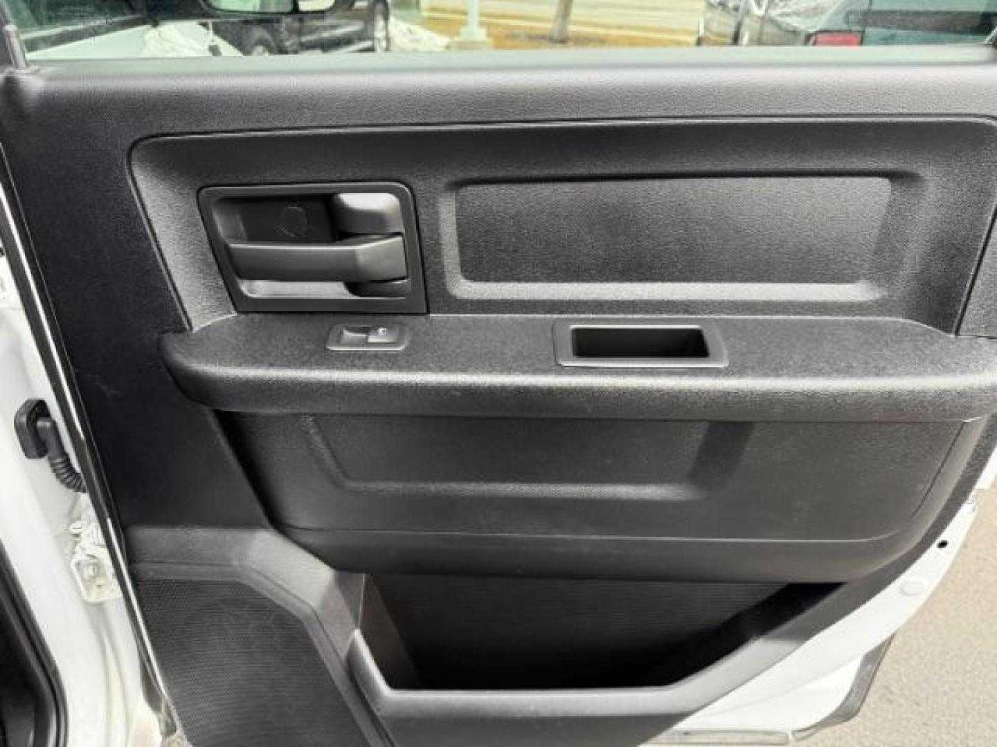 2018 WHITE /Black/Diesel Gray, cloth RAM 3500 Tradesman Crew Cab 4WD (3C63R3GL0JG) with an 6.7L L6 OHV 24V TURBO DIESEL engine, 6-Speed Automatic transmission, located at 1235 N Woodruff Ave., Idaho Falls, 83401, (208) 523-1053, 43.507172, -112.000488 - At Timberline Auto, finding a great deal on your next vehicle is always easy! Our experienced sales staff's goal is to help find you the right vehicle at the right price! Our knowledgeable finance department has options for almost any credit score. We offer extended service contract options to prote - Photo#19