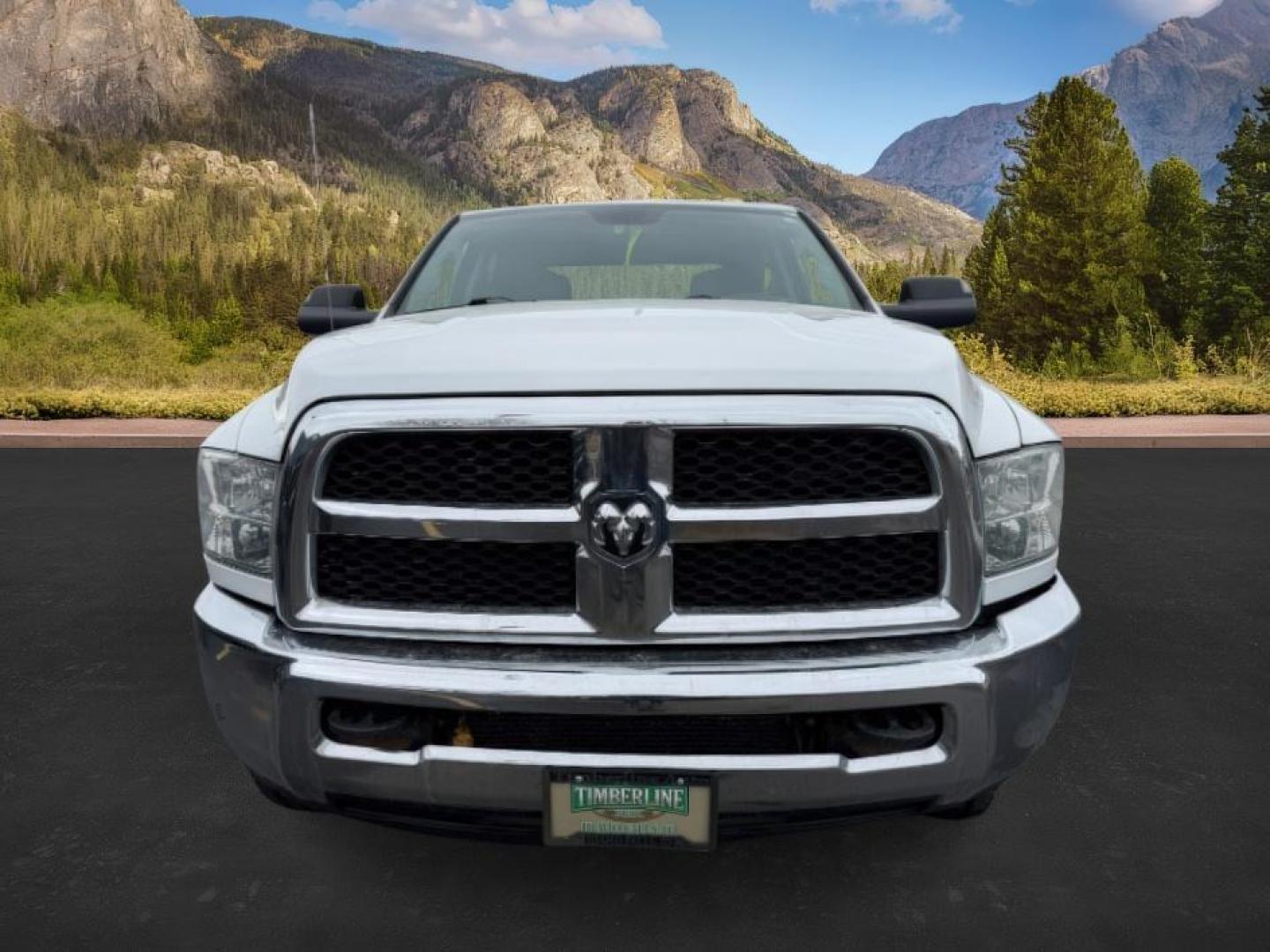 2018 WHITE /Black/Diesel Gray, cloth Ram 3500 (3C63R3GL0JG) with an 67L L6 OHV 24V TURBO DIESEL engine, Automatic transmission, located at 1175 N Woodruff Ave, Idaho Falls, ID, 83401, 43.506901, -111.999657 - At Timberline Auto, finding a great deal on your next vehicle is always easy! Our experienced sales staff's goal is to help find you the right vehicle at the right price! Our knowledgeable finance department has options for almost any credit score. We offer extended service contract options to prote - Photo#7