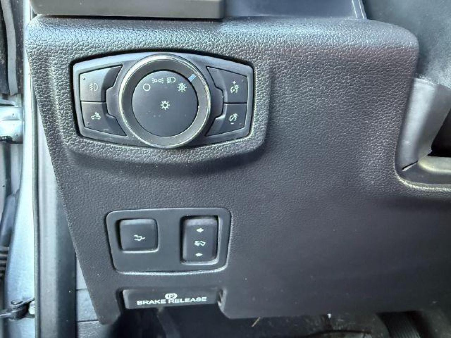 2020 GRAY /LEATHER Ford F-250 SD (1FT7W2BT4LE) with an 67L engine, Automatic transmission, located at 1175 N Woodruff Ave, Idaho Falls, ID, 83401, 43.506901, -111.999657 - At Timberline Auto, finding a great deal on your next vehicle is always easy! Our experienced sales staff's goal is to help find you the right vehicle at the right price! Our knowledgeable finance department has options for almost any credit score. We offer extended service contract options to prote - Photo#53