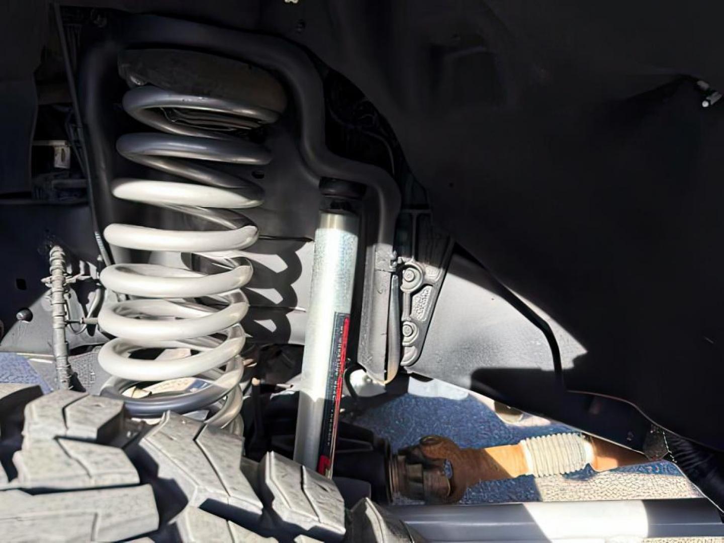 2020 GRAY /LEATHER Ford F-250 SD (1FT7W2BT4LE) with an 67L engine, Automatic transmission, located at 1175 N Woodruff Ave, Idaho Falls, ID, 83401, 43.506901, -111.999657 - At Timberline Auto, finding a great deal on your next vehicle is always easy! Our experienced sales staff's goal is to help find you the right vehicle at the right price! Our knowledgeable finance department has options for almost any credit score. We offer extended service contract options to prote - Photo#12