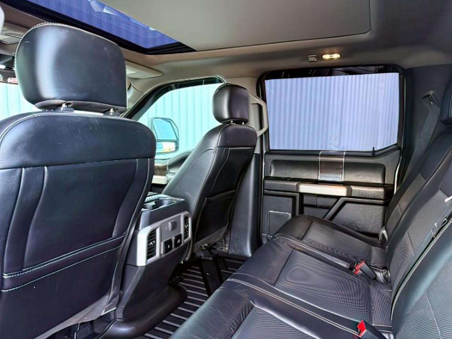 2020 GRAY /LEATHER Ford F-250 SD (1FT7W2BT4LE) with an 67L engine, Automatic transmission, located at 1175 N Woodruff Ave, Idaho Falls, ID, 83401, 43.506901, -111.999657 - At Timberline Auto, finding a great deal on your next vehicle is always easy! Our experienced sales staff's goal is to help find you the right vehicle at the right price! Our knowledgeable finance department has options for almost any credit score. We offer extended service contract options to prote - Photo#29