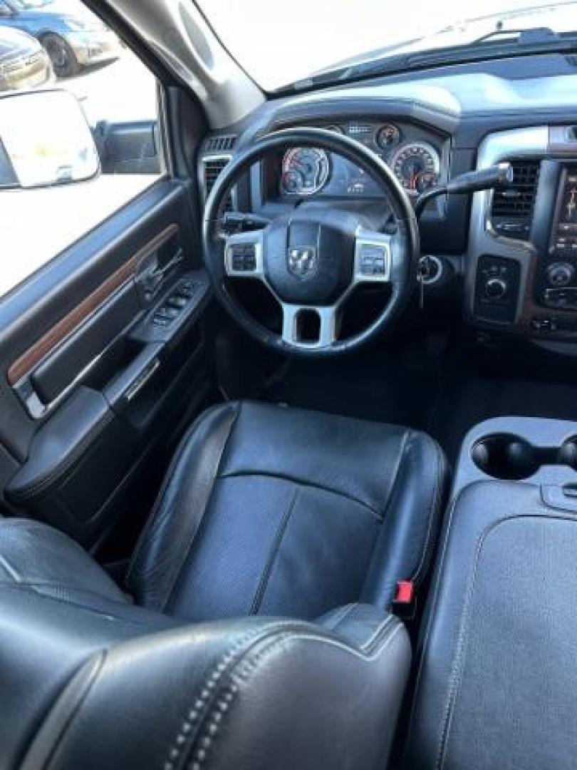 2018 GRAY /Black, leather RAM 2500 Laramie Mega Cab 4WD (3C6UR5NL2JG) with an 6.7L L6 OHV 24V TURBO DIESEL engine, 6-Speed Automatic transmission, located at 1235 N Woodruff Ave., Idaho Falls, 83401, (208) 523-1053, 43.507172, -112.000488 - At Timberline Auto, finding a great deal on your next vehicle is always easy! Our experienced sales staff's goal is to help find you the right vehicle at the right price! Our knowledgeable finance department has options for almost any credit score. We offer extended service contract options to prote - Photo#24
