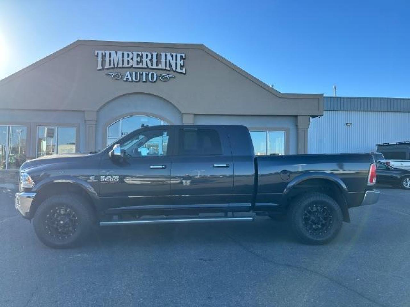 2018 GRAY /Black, leather RAM 2500 Laramie Mega Cab 4WD (3C6UR5NL2JG) with an 6.7L L6 OHV 24V TURBO DIESEL engine, 6-Speed Automatic transmission, located at 1235 N Woodruff Ave., Idaho Falls, 83401, (208) 523-1053, 43.507172, -112.000488 - At Timberline Auto, finding a great deal on your next vehicle is always easy! Our experienced sales staff's goal is to help find you the right vehicle at the right price! Our knowledgeable finance department has options for almost any credit score. We offer extended service contract options to prote - Photo#2