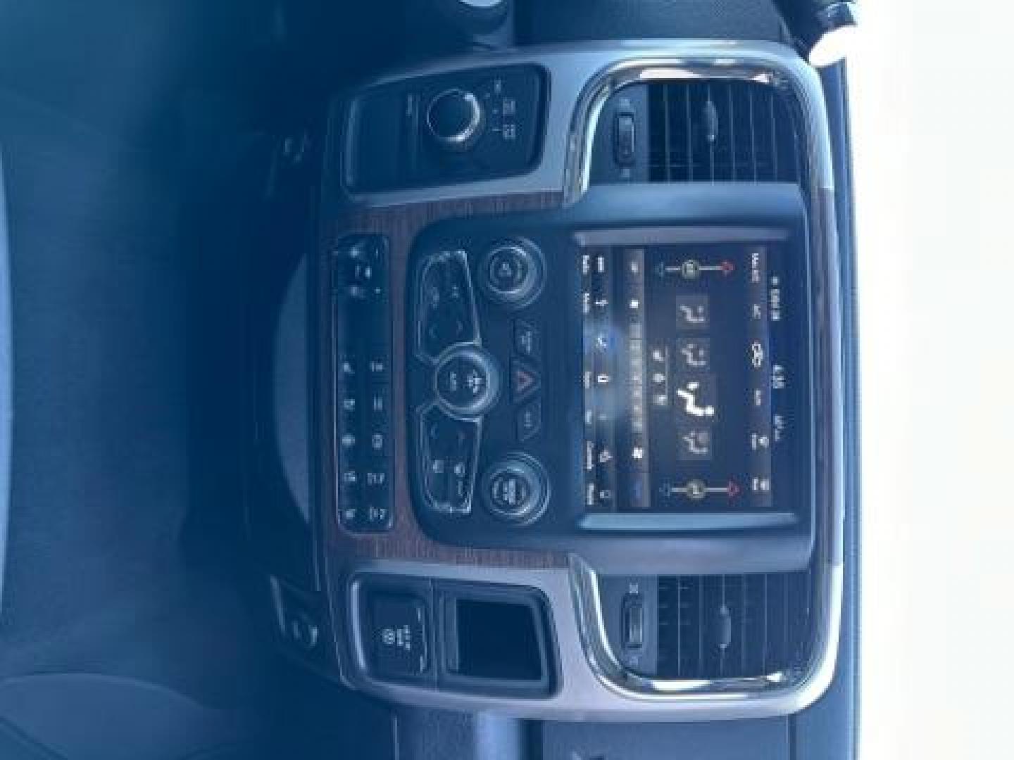 2018 GRAY /Black, leather RAM 2500 Laramie Mega Cab 4WD (3C6UR5NL2JG) with an 6.7L L6 OHV 24V TURBO DIESEL engine, 6-Speed Automatic transmission, located at 1235 N Woodruff Ave., Idaho Falls, 83401, (208) 523-1053, 43.507172, -112.000488 - At Timberline Auto, finding a great deal on your next vehicle is always easy! Our experienced sales staff's goal is to help find you the right vehicle at the right price! Our knowledgeable finance department has options for almost any credit score. We offer extended service contract options to prote - Photo#29