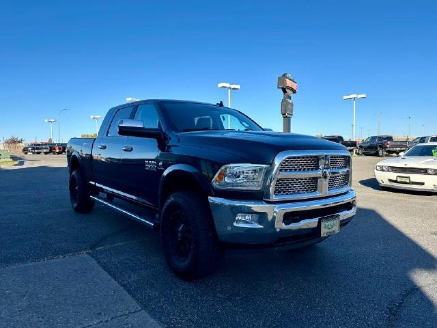 2018 GRAY /Black, leather RAM 2500 Laramie Mega Cab 4WD (3C6UR5NL2JG) with an 6.7L L6 OHV 24V TURBO DIESEL engine, 6-Speed Automatic transmission, located at 1235 N Woodruff Ave., Idaho Falls, 83401, (208) 523-1053, 43.507172, -112.000488 - At Timberline Auto, finding a great deal on your next vehicle is always easy! Our experienced sales staff's goal is to help find you the right vehicle at the right price! Our knowledgeable finance department has options for almost any credit score. We offer extended service contract options to prote - Photo#7
