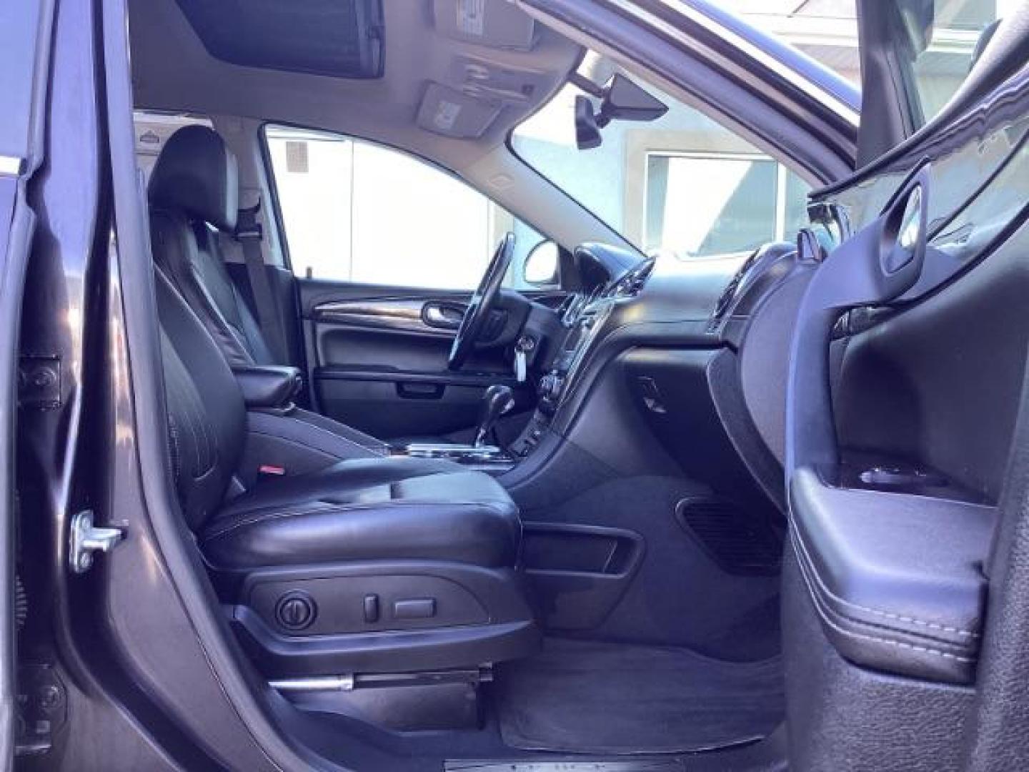 2017 GRAY /Ebony Seats w/Ebony Interior Accents, leather Buick Enclave Premium AWD (5GAKVCKD0HJ) with an 3.6L V6 DOHC 24V engine, 6-Speed Automatic Overdrive transmission, located at 1235 N Woodruff Ave., Idaho Falls, 83401, (208) 523-1053, 43.507172, -112.000488 - Photo#27