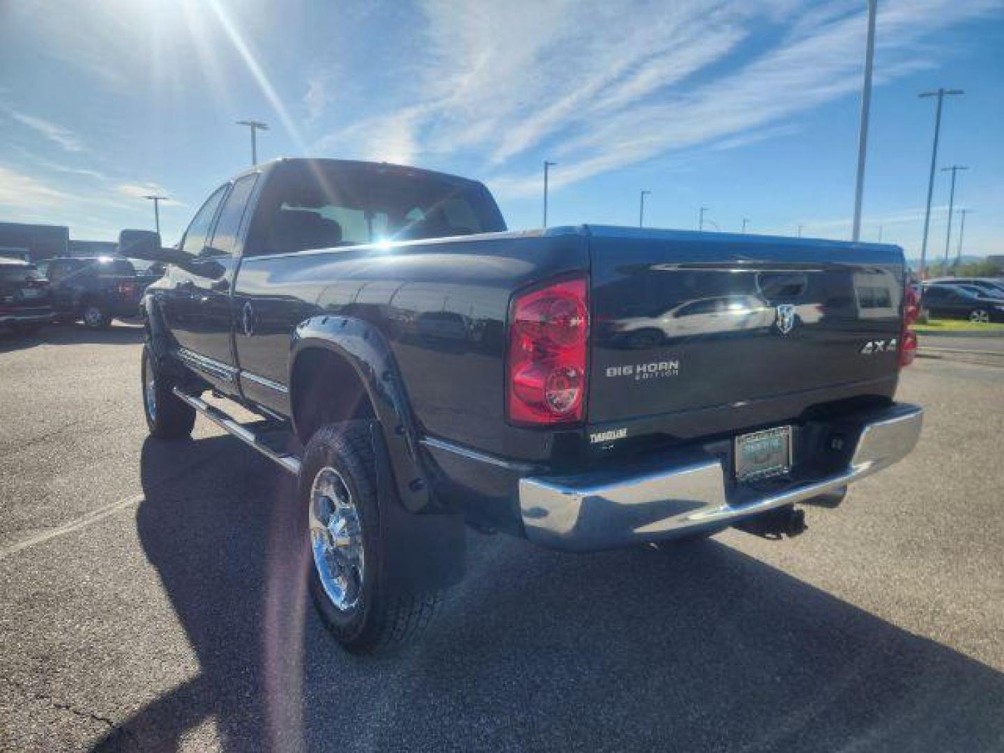 2007 BLACK /LEATHER Dodge Ram 2500 (3D7KS28C37G) with an 59L L6 OHV 24V TURBO DIESEL engine, Automatic transmission, located at 1175 N Woodruff Ave, Idaho Falls, ID, 83401, 43.506901, -111.999657 - At Timberline Auto, finding a great deal on your next vehicle is always easy! Our experienced sales staff's goal is to help find you the right vehicle at the right price! Our knowledgeable finance department has options for almost any credit score. We offer extended service contract options to prote - Photo#26
