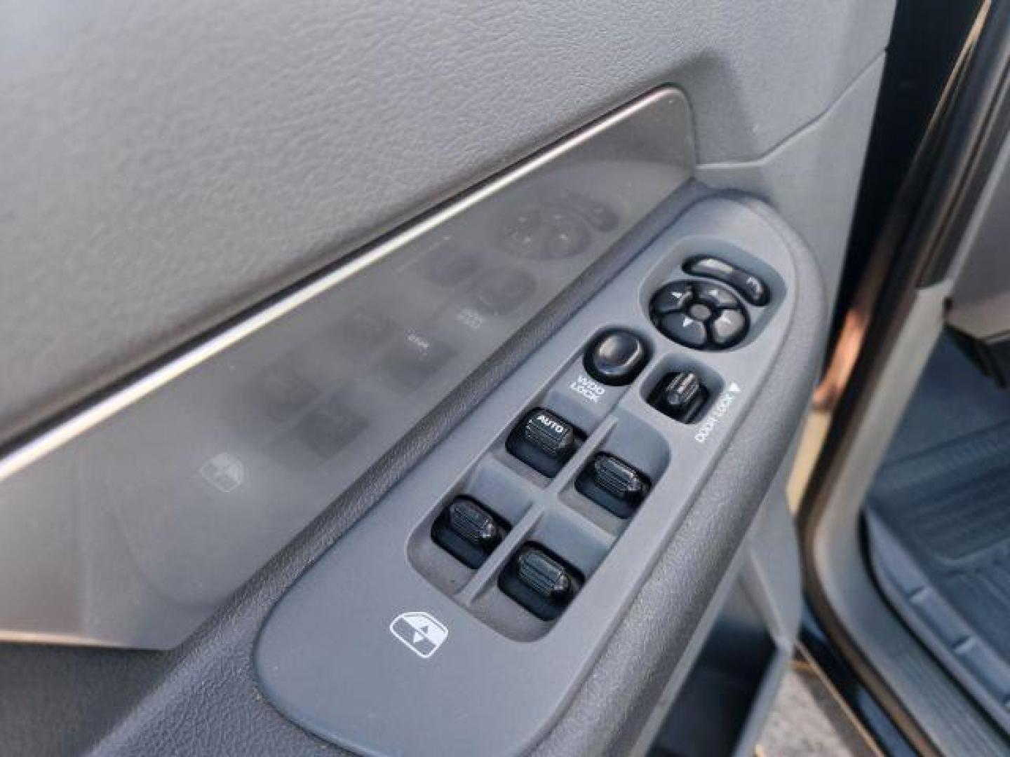 2007 BLACK /LEATHER Dodge Ram 2500 (3D7KS28C37G) with an 59L L6 OHV 24V TURBO DIESEL engine, Automatic transmission, located at 1175 N Woodruff Ave, Idaho Falls, ID, 83401, 43.506901, -111.999657 - At Timberline Auto, finding a great deal on your next vehicle is always easy! Our experienced sales staff's goal is to help find you the right vehicle at the right price! Our knowledgeable finance department has options for almost any credit score. We offer extended service contract options to prote - Photo#34