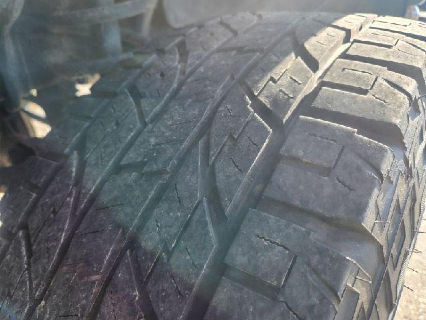 2007 BLACK /LEATHER Dodge Ram 2500 (3D7KS28C37G) with an 59L L6 OHV 24V TURBO DIESEL engine, Automatic transmission, located at 1175 N Woodruff Ave, Idaho Falls, ID, 83401, 43.506901, -111.999657 - At Timberline Auto, finding a great deal on your next vehicle is always easy! Our experienced sales staff's goal is to help find you the right vehicle at the right price! Our knowledgeable finance department has options for almost any credit score. We offer extended service contract options to prote - Photo#41