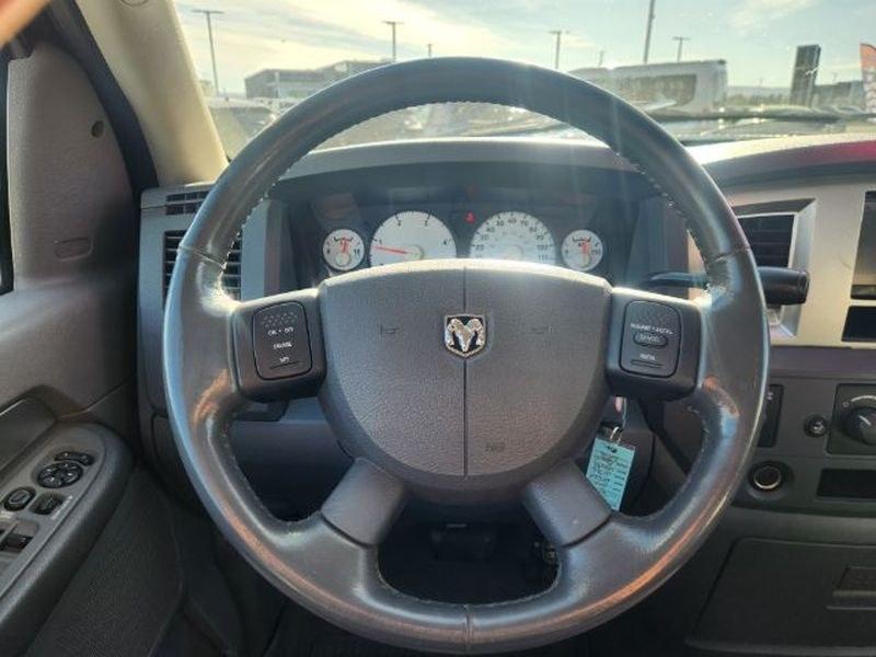 2007 BLACK /LEATHER Dodge Ram Pickup SLT (3D7KS28C37G) with an 6 Cyl, 5.9L engine, 6-speed manual transmission, located at 1175 N Woodruff Ave, Idaho Falls, ID, 83401, 43.506901, -111.999657 - <b>Vehicle Details</b><br>Looking for a dependable heavy-duty truck? Check out this 2007 Dodge Ram Pickup 2500 SLT 4WD, now available in Idaho Falls, ID. Powered by a proven 6-cylinder, 5.9L Diesel engine, this Ram is built to handle tough jobs, weekend towing, and everyday driving with confidence.- Photo#11