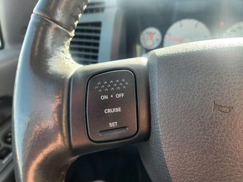 2007 BLACK /LEATHER Dodge Ram Pickup SLT (3D7KS28C37G) with an 6 Cyl, 5.9L engine, 6-speed manual transmission, located at 1175 N Woodruff Ave, Idaho Falls, ID, 83401, 43.506901, -111.999657 - <b>Vehicle Details</b><br>Looking for a dependable heavy-duty truck? Check out this 2007 Dodge Ram Pickup 2500 SLT 4WD, now available in Idaho Falls, ID. Powered by a proven 6-cylinder, 5.9L Diesel engine, this Ram is built to handle tough jobs, weekend towing, and everyday driving with confidence.- Photo#14