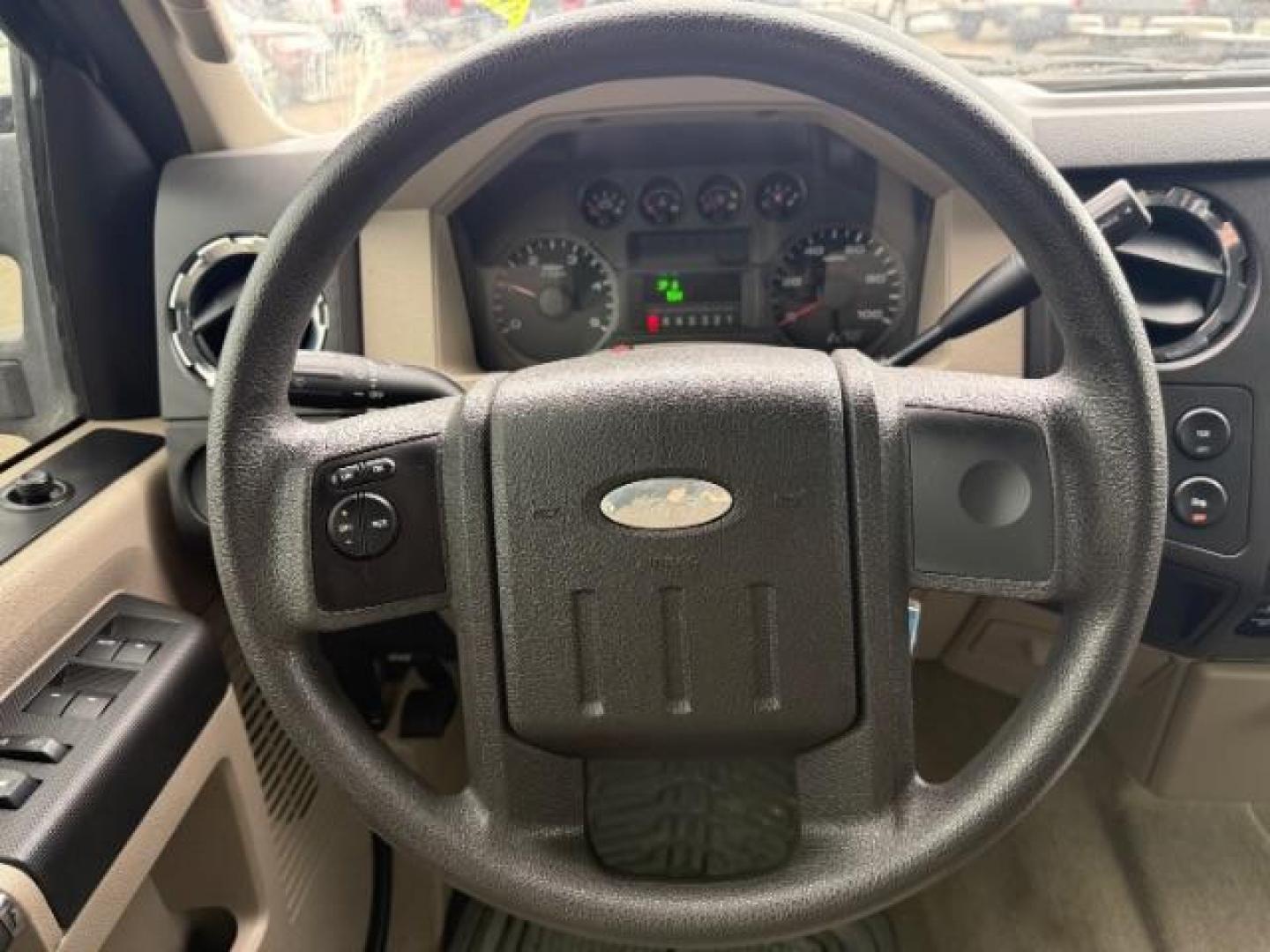 2008 GRAY /Medium Stone Cloth Interior Ford F-350 SD XLT Crew Cab 4WD (1FTWW31R48E) with an 6.4L V8 OHV 32V TURBO DIESEL engine, 5-Speed Automatic transmission, located at 1235 N Woodruff Ave., Idaho Falls, 83401, (208) 523-1053, 43.507172, -112.000488 - At Timberline Auto, finding a great deal on your next vehicle is always easy! Our experienced sales staff's goal is to help find you the right vehicle at the right price! Our knowledgeable finance department has options for almost any credit score. We offer extended service contract options to prote - Photo#21