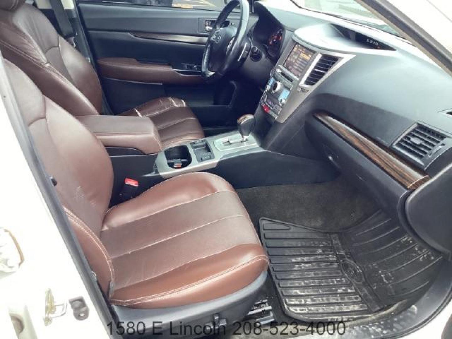 2014 Satin White Pearl Subaru Outback 2.5i Limited (4S4BRBPC1E3) with an 2.5L H4 DOHC 16V engine, located at 1235 N Woodruff Ave., Idaho Falls, 83401, (208) 523-1053, 43.507172, -112.000488 - Photo#15