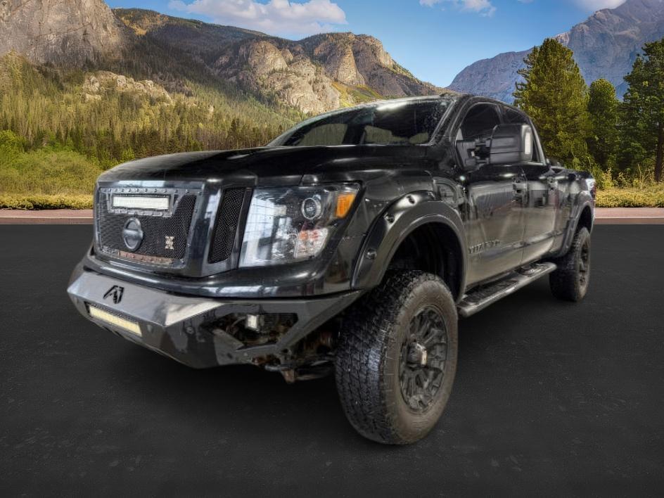 photo of 2018 Nissan Titan XD PRO-4X Crew Cab 4WD Diesel