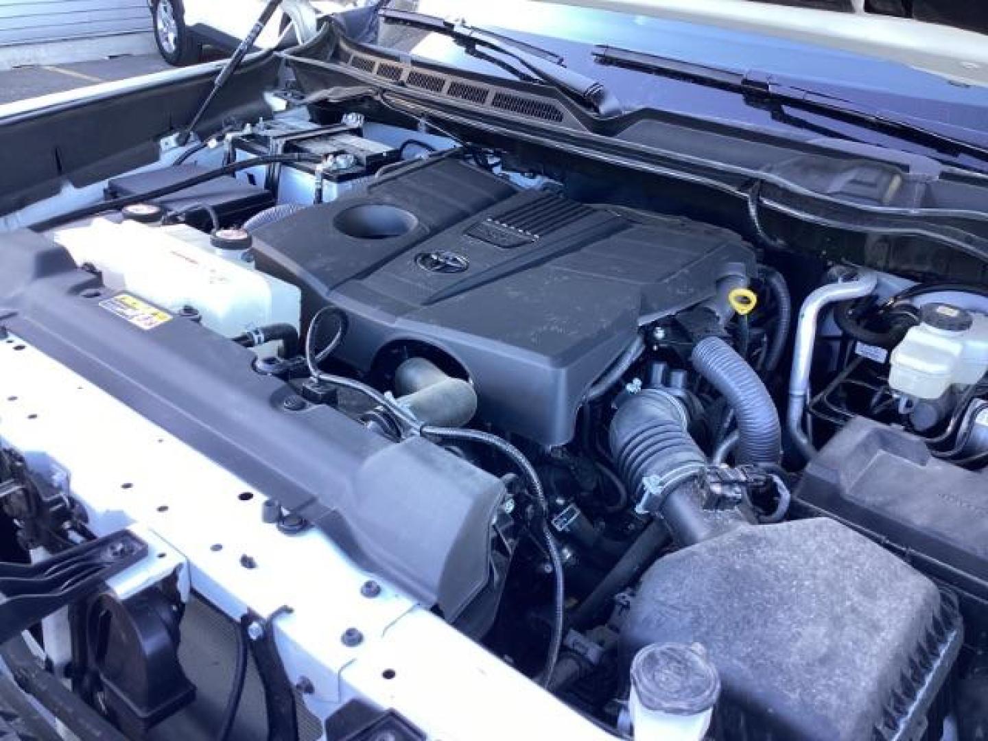 2022 White /Black Toyota Tundra SR5 CrewMax 4WD (5TFLA5DB3NX) with an 3.4L V6 DOHC 24V engine, 6-Speed Automatic transmission, located at 1235 N Woodruff Ave., Idaho Falls, 83401, (208) 523-1053, 43.507172, -112.000488 - At Timberline Auto, finding a great deal on your next vehicle is always easy! Our experienced sales staff's goal is to help find you the right vehicle at the right price! Our knowledgeable finance department has options for almost any credit score. We offer extended service contract options to prote - Photo#12