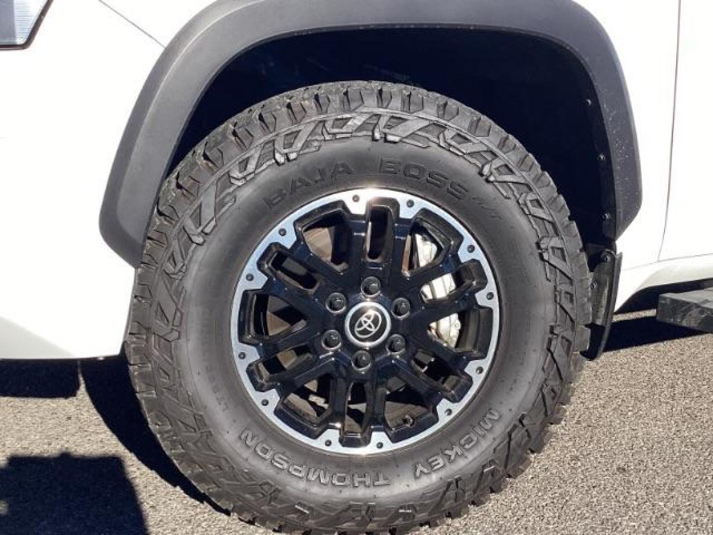 2022 White /Black Toyota Tundra SR5 CrewMax 4WD (5TFLA5DB3NX) with an 3.4L V6 DOHC 24V engine, 6-Speed Automatic transmission, located at 1235 N Woodruff Ave., Idaho Falls, 83401, (208) 523-1053, 43.507172, -112.000488 - At Timberline Auto, finding a great deal on your next vehicle is always easy! Our experienced sales staff's goal is to help find you the right vehicle at the right price! Our knowledgeable finance department has options for almost any credit score. We offer extended service contract options to prote - Photo#13