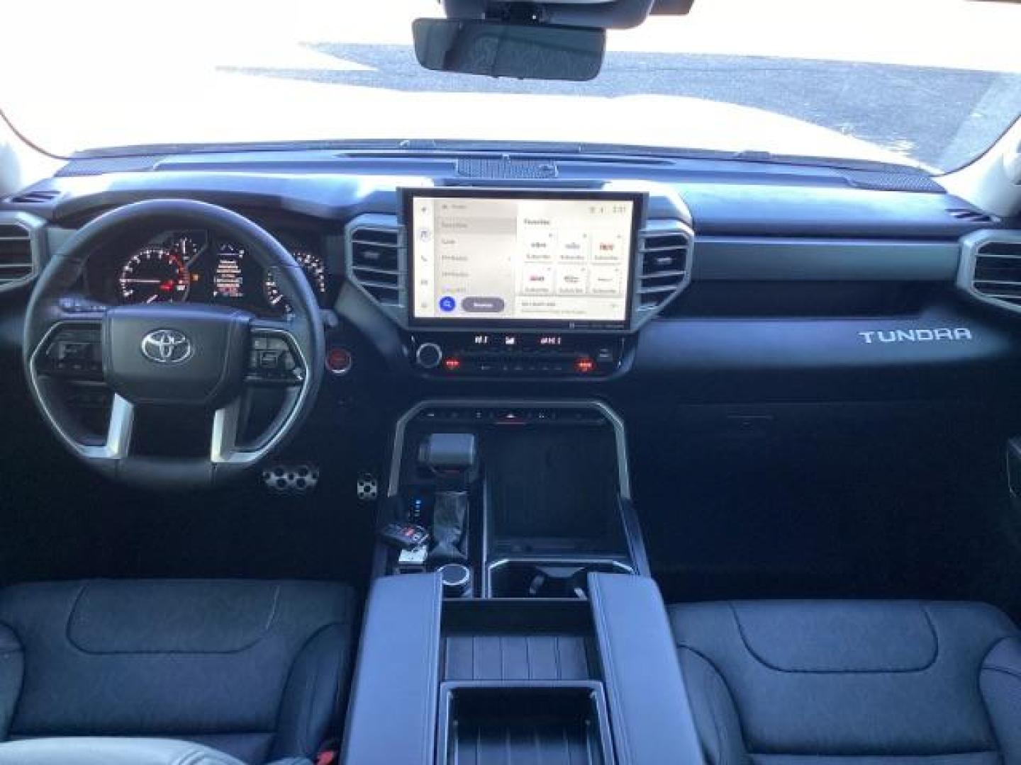 2022 White /Black Toyota Tundra SR5 CrewMax 4WD (5TFLA5DB3NX) with an 3.4L V6 DOHC 24V engine, 6-Speed Automatic transmission, located at 1235 N Woodruff Ave., Idaho Falls, 83401, (208) 523-1053, 43.507172, -112.000488 - At Timberline Auto, finding a great deal on your next vehicle is always easy! Our experienced sales staff's goal is to help find you the right vehicle at the right price! Our knowledgeable finance department has options for almost any credit score. We offer extended service contract options to prote - Photo#14