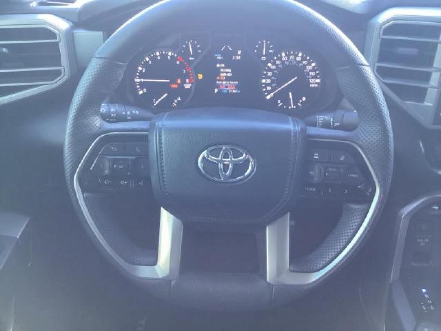 2022 White /Black Toyota Tundra SR5 CrewMax 4WD (5TFLA5DB3NX) with an 3.4L V6 DOHC 24V engine, 6-Speed Automatic transmission, located at 1235 N Woodruff Ave., Idaho Falls, 83401, (208) 523-1053, 43.507172, -112.000488 - At Timberline Auto, finding a great deal on your next vehicle is always easy! Our experienced sales staff's goal is to help find you the right vehicle at the right price! Our knowledgeable finance department has options for almost any credit score. We offer extended service contract options to prote - Photo#16