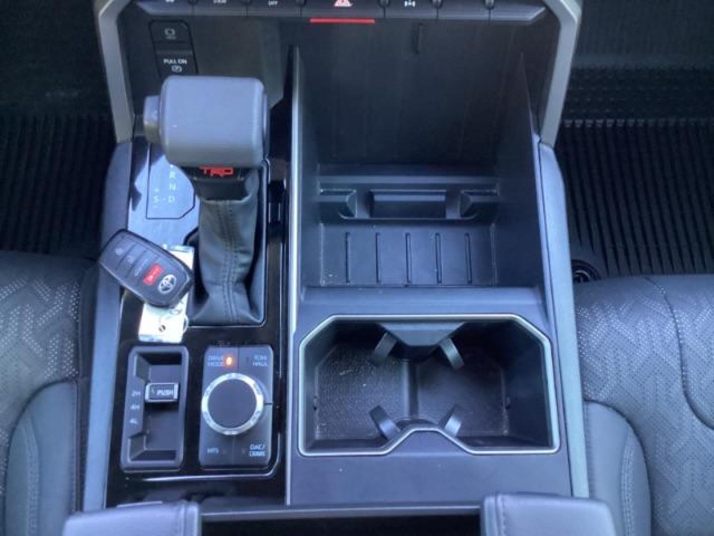 2022 White /Black Toyota Tundra SR5 CrewMax 4WD (5TFLA5DB3NX) with an 3.4L V6 DOHC 24V engine, 6-Speed Automatic transmission, located at 1235 N Woodruff Ave., Idaho Falls, 83401, (208) 523-1053, 43.507172, -112.000488 - At Timberline Auto, finding a great deal on your next vehicle is always easy! Our experienced sales staff's goal is to help find you the right vehicle at the right price! Our knowledgeable finance department has options for almost any credit score. We offer extended service contract options to prote - Photo#22