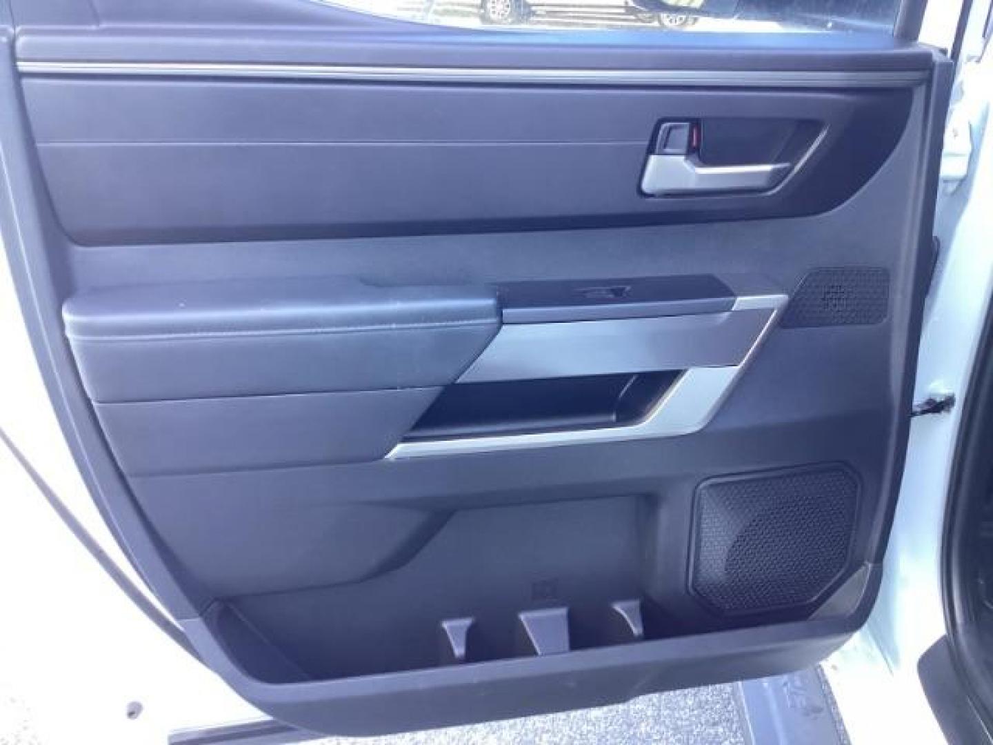 2022 White /Black Toyota Tundra SR5 CrewMax 4WD (5TFLA5DB3NX) with an 3.4L V6 DOHC 24V engine, 6-Speed Automatic transmission, located at 1235 N Woodruff Ave., Idaho Falls, 83401, (208) 523-1053, 43.507172, -112.000488 - At Timberline Auto, finding a great deal on your next vehicle is always easy! Our experienced sales staff's goal is to help find you the right vehicle at the right price! Our knowledgeable finance department has options for almost any credit score. We offer extended service contract options to prote - Photo#28