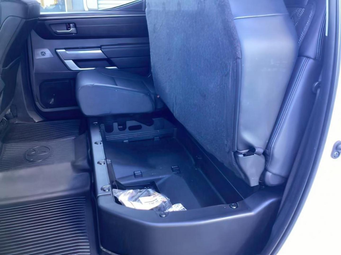 2022 White /Black Toyota Tundra (5TFLA5DB3NX) with an 34L V6 DOHC 24V engine, Automatic transmission, located at 1175 N Woodruff Ave, Idaho Falls, ID, 83401, 43.506901, -111.999657 - At Timberline Auto, finding a great deal on your next vehicle is always easy! Our experienced sales staff's goal is to help find you the right vehicle at the right price! Our knowledgeable finance department has options for almost any credit score. We offer extended service contract options to prote - Photo#29