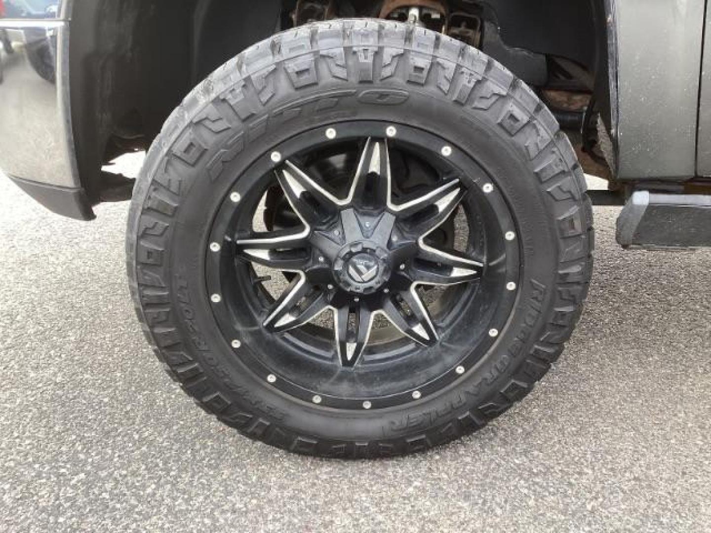 2011 Taupe Gray Metallic /Ebony Leather Interior Chevrolet Silverado 3500HD LT Crew Cab 4WD (1GC4K0C81BF) with an 6.6L V8 OHV 32V TURBO DIESEL engine, 6-Speed Automatic transmission, located at 1235 N Woodruff Ave., Idaho Falls, 83401, (208) 523-1053, 43.507172, -112.000488 - Photo#12
