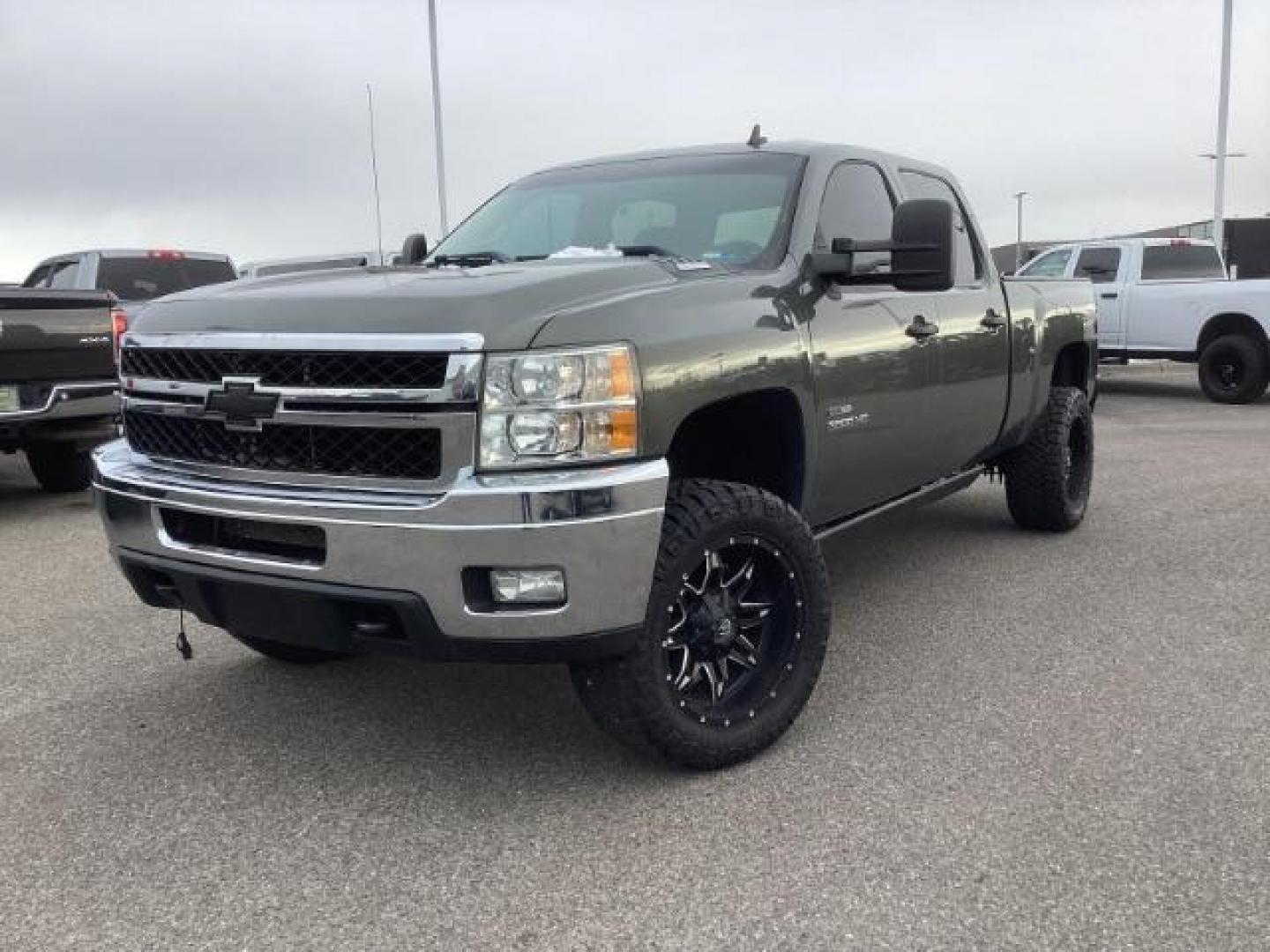 2011 Taupe Gray Metallic /Ebony Leather Interior Chevrolet Silverado 3500HD LT Crew Cab 4WD (1GC4K0C81BF) with an 6.6L V8 OHV 32V TURBO DIESEL engine, 6-Speed Automatic transmission, located at 1235 N Woodruff Ave., Idaho Falls, 83401, (208) 523-1053, 43.507172, -112.000488 - Photo#1
