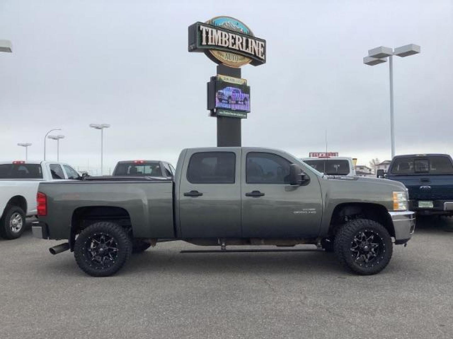 2011 Taupe Gray Metallic /Ebony Leather Interior Chevrolet Silverado 3500HD LT Crew Cab 4WD (1GC4K0C81BF) with an 6.6L V8 OHV 32V TURBO DIESEL engine, 6-Speed Automatic transmission, located at 1235 N Woodruff Ave., Idaho Falls, 83401, (208) 523-1053, 43.507172, -112.000488 - Photo#7