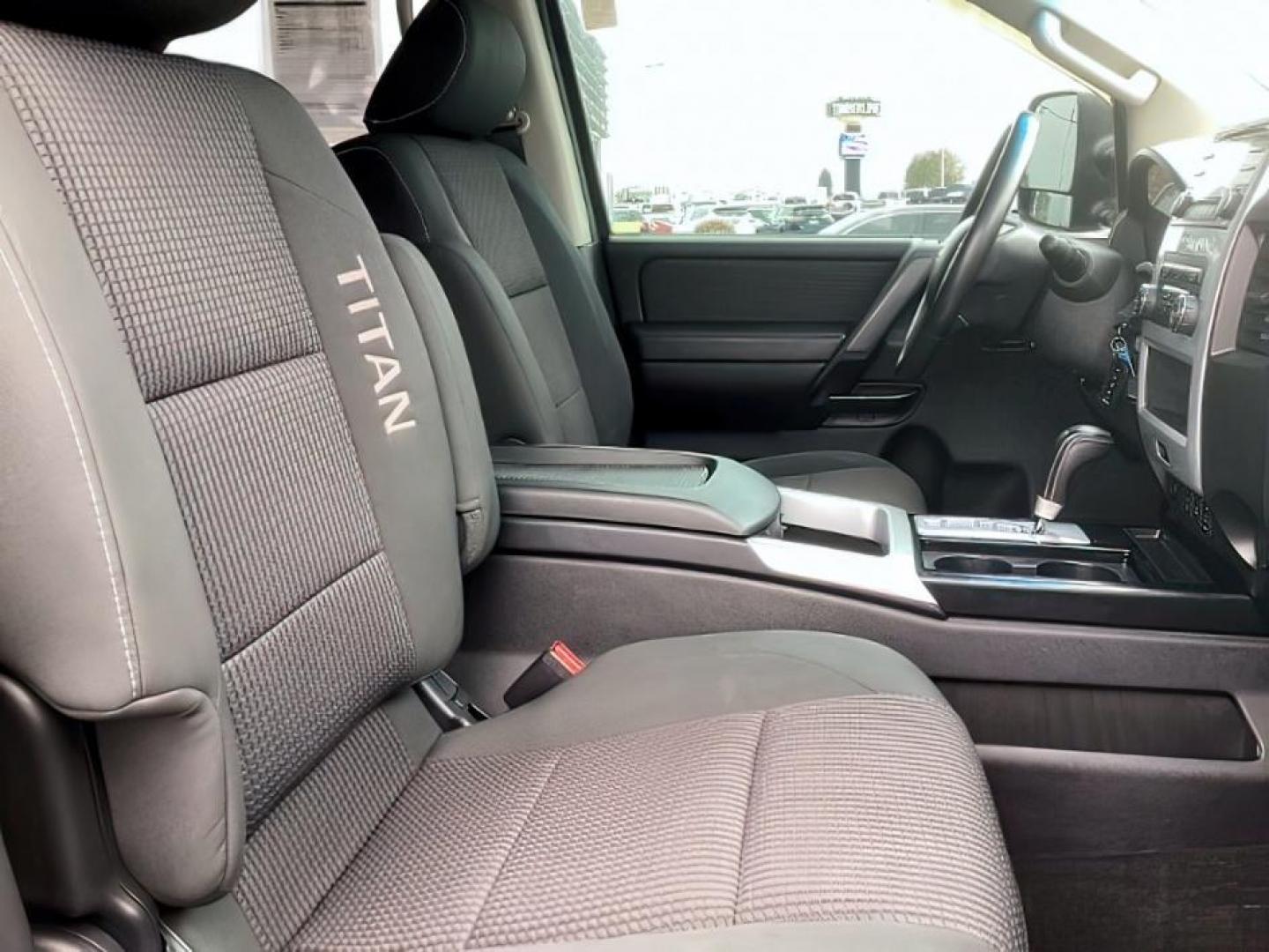 2014 Venetian Ruby /Charcoal II Nissan Titan PRO-4X Crew Cab 4WD SWB (1N6AA0ECXEN) with an 5.6L V8 DOHC 32V engine, 5-Speed Automatic transmission, located at 1235 N Woodruff Ave., Idaho Falls, 83401, (208) 523-1053, 43.507172, -112.000488 - At Timberline Auto, finding a great deal on your next vehicle is always easy! Our experienced sales staff's goal is to help find you the right vehicle at the right price! Our knowledgeable finance department has options for almost any credit score. We offer extended service contract options to prote - Photo#18