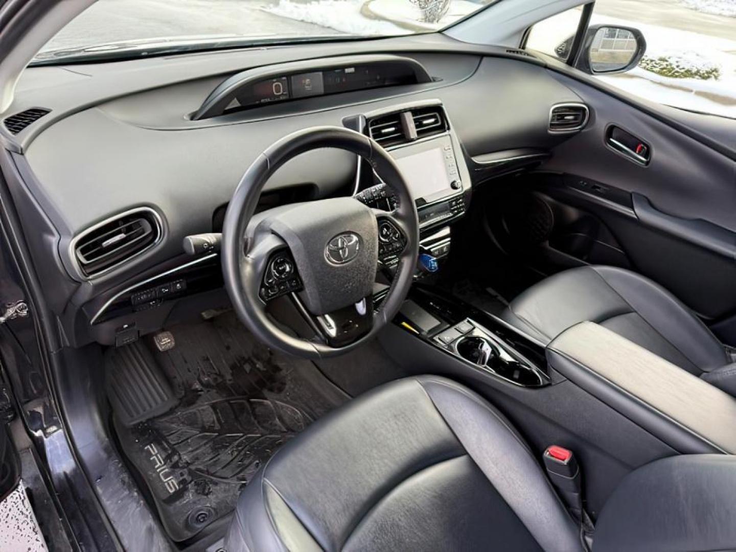 2020 Midnight Black Metallic /Black, leatherette Toyota Prius XLE (JTDKARFU5L3) with an 1.8L L4 DOHC 16V HYBRID engine, Continuously Variable Transmission transmission, located at 1235 N Woodruff Ave., Idaho Falls, 83401, (208) 523-1053, 43.507172, -112.000488 - At Timberline Auto, finding a great deal on your next vehicle is always easy! Our experienced sales staff's goal is to help find you the right vehicle at the right price! Our knowledgeable finance department has options for almost any credit score. We offer extended service contract options to prote - Photo#8
