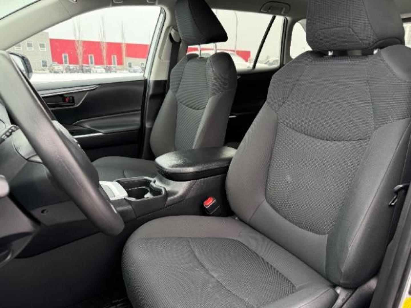 2021 Silver Sky Metallic /Black, cloth Toyota RAV4 Hybrid LE (4T3L6RFVXMU) with an 2.5L L4 DOHC 16V HYBRID engine, Continuously Variable Transmission transmission, located at 1235 N Woodruff Ave., Idaho Falls, 83401, (208) 523-1053, 43.507172, -112.000488 - At Timberline Auto, finding a great deal on your next vehicle is always easy! Our experienced sales staff's goal is to help find you the right vehicle at the right price! Our knowledgeable finance department has options for almost any credit score. We offer extended service contract options to prote - Photo#13
