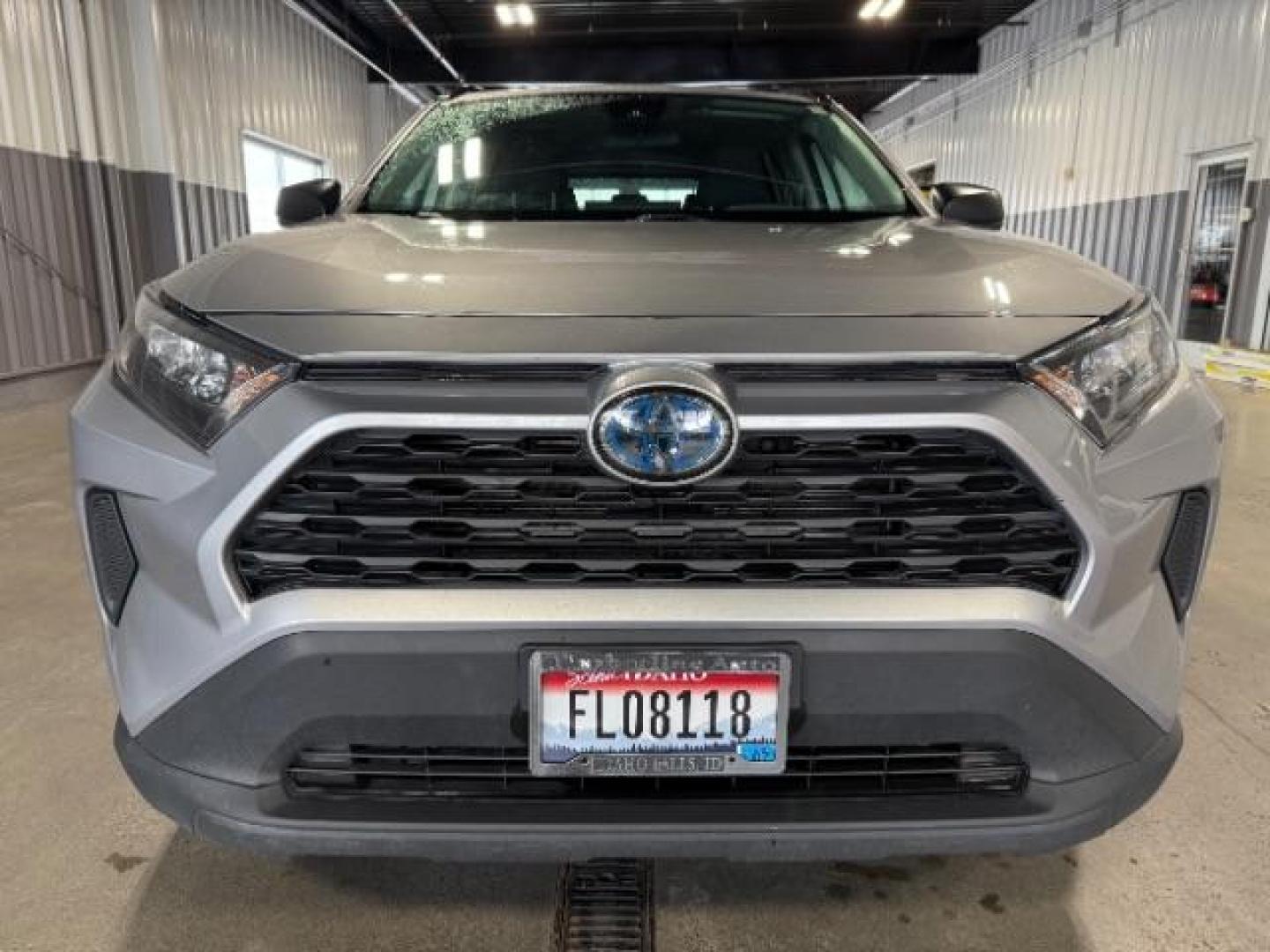 2021 Silver Sky Metallic /Black, cloth Toyota RAV4 Hybrid LE (4T3L6RFVXMU) with an 2.5L L4 DOHC 16V HYBRID engine, Continuously Variable Transmission transmission, located at 1235 N Woodruff Ave., Idaho Falls, 83401, (208) 523-1053, 43.507172, -112.000488 - At Timberline Auto, finding a great deal on your next vehicle is always easy! Our experienced sales staff's goal is to help find you the right vehicle at the right price! Our knowledgeable finance department has options for almost any credit score. We offer extended service contract options to prote - Photo#6