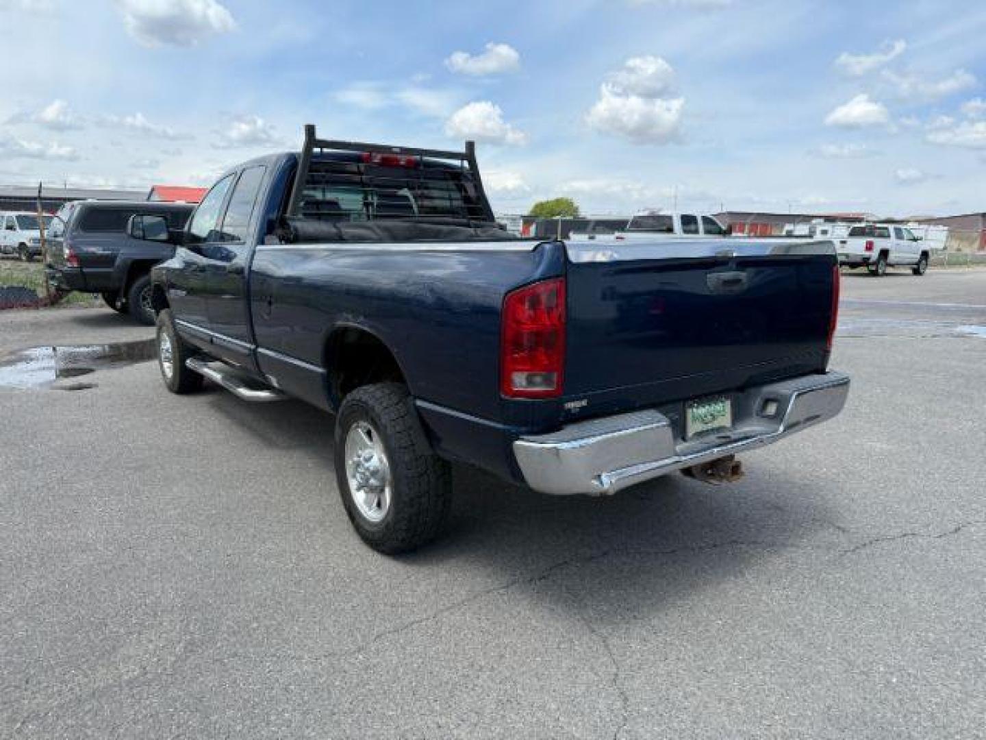 2006 BLUE /Medium Slate Gray Cloth Interior Dodge Ram 3500 SLT Quad Cab Long Bed 4WD (3D7LX38C96G) with an 5.9L L6 OHV 24V TURBO DIESEL engine, 6-Speed Manual transmission, located at 1235 N Woodruff Ave., Idaho Falls, 83401, (208) 523-1053, 43.507172, -112.000488 - At Timberline Auto, finding a great deal on your next vehicle is always easy! Our experienced sales staff's goal is to help find you the right vehicle at the right price! Our knowledgeable finance department has options for almost any credit score. We offer extended service contract options to prote - Photo#2