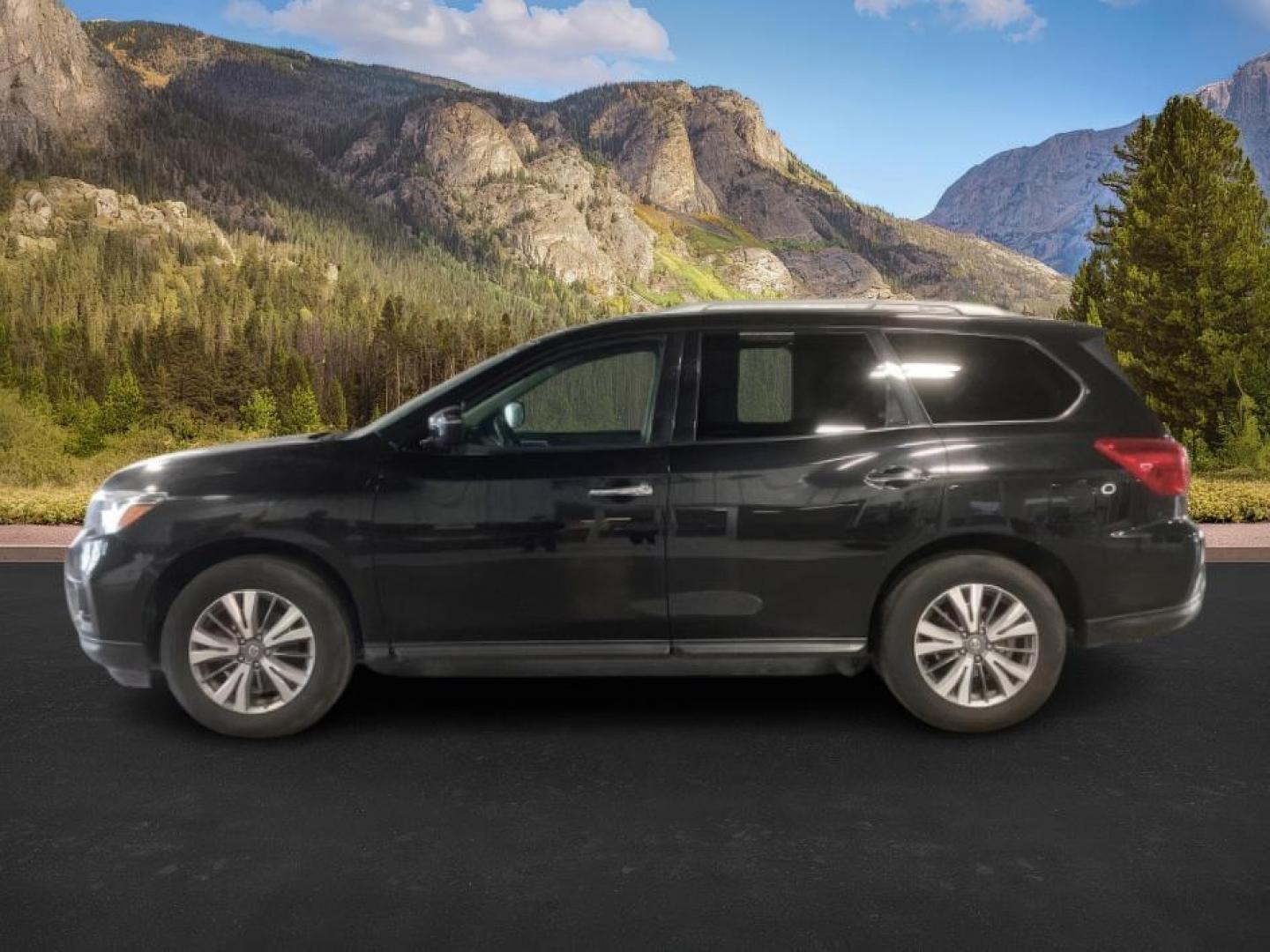 2020 Magnetic Black Pearl /Charcoal, leatherette/cloth Nissan Pathfinder SV 4WD (5N1DR2BM7LC) with an 3.5L V6 DOHC 24V engine, Continuously Variable Transmission transmission, located at 1235 N Woodruff Ave., Idaho Falls, 83401, (208) 523-1053, 43.507172, -112.000488 - At Timberline Auto, finding a great deal on your next vehicle is always easy! Our experienced sales staff's goal is to help find you the right vehicle at the right price! Our knowledgeable finance department has options for almost any credit score. We offer extended service contract options to prote - Photo#1