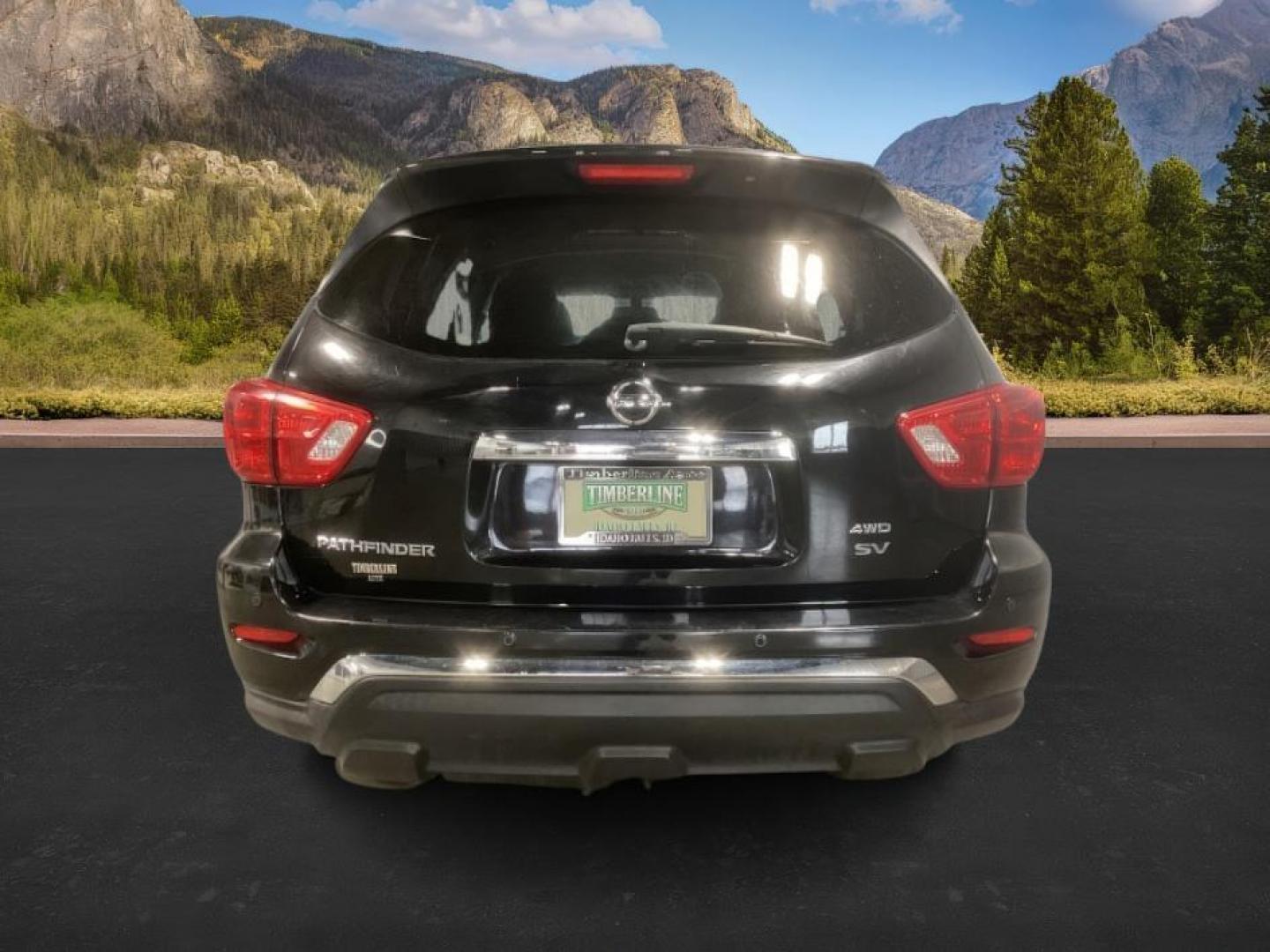 2020 Magnetic Black Pearl /Charcoal, leatherette/cloth Nissan Pathfinder SV 4WD (5N1DR2BM7LC) with an 3.5L V6 DOHC 24V engine, Continuously Variable Transmission transmission, located at 1235 N Woodruff Ave., Idaho Falls, 83401, (208) 523-1053, 43.507172, -112.000488 - At Timberline Auto, finding a great deal on your next vehicle is always easy! Our experienced sales staff's goal is to help find you the right vehicle at the right price! Our knowledgeable finance department has options for almost any credit score. We offer extended service contract options to prote - Photo#3
