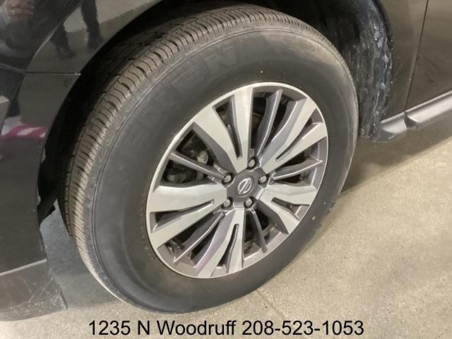 2020 Magnetic Black Pearl /Charcoal, leatherette/cloth Nissan Pathfinder SV 4WD (5N1DR2BM7LC) with an 3.5L V6 DOHC 24V engine, Continuously Variable Transmission transmission, located at 1235 N Woodruff Ave., Idaho Falls, 83401, (208) 523-1053, 43.507172, -112.000488 - At Timberline Auto, finding a great deal on your next vehicle is always easy! Our experienced sales staff's goal is to help find you the right vehicle at the right price! Our knowledgeable finance department has options for almost any credit score. We offer extended service contract options to prote - Photo#8