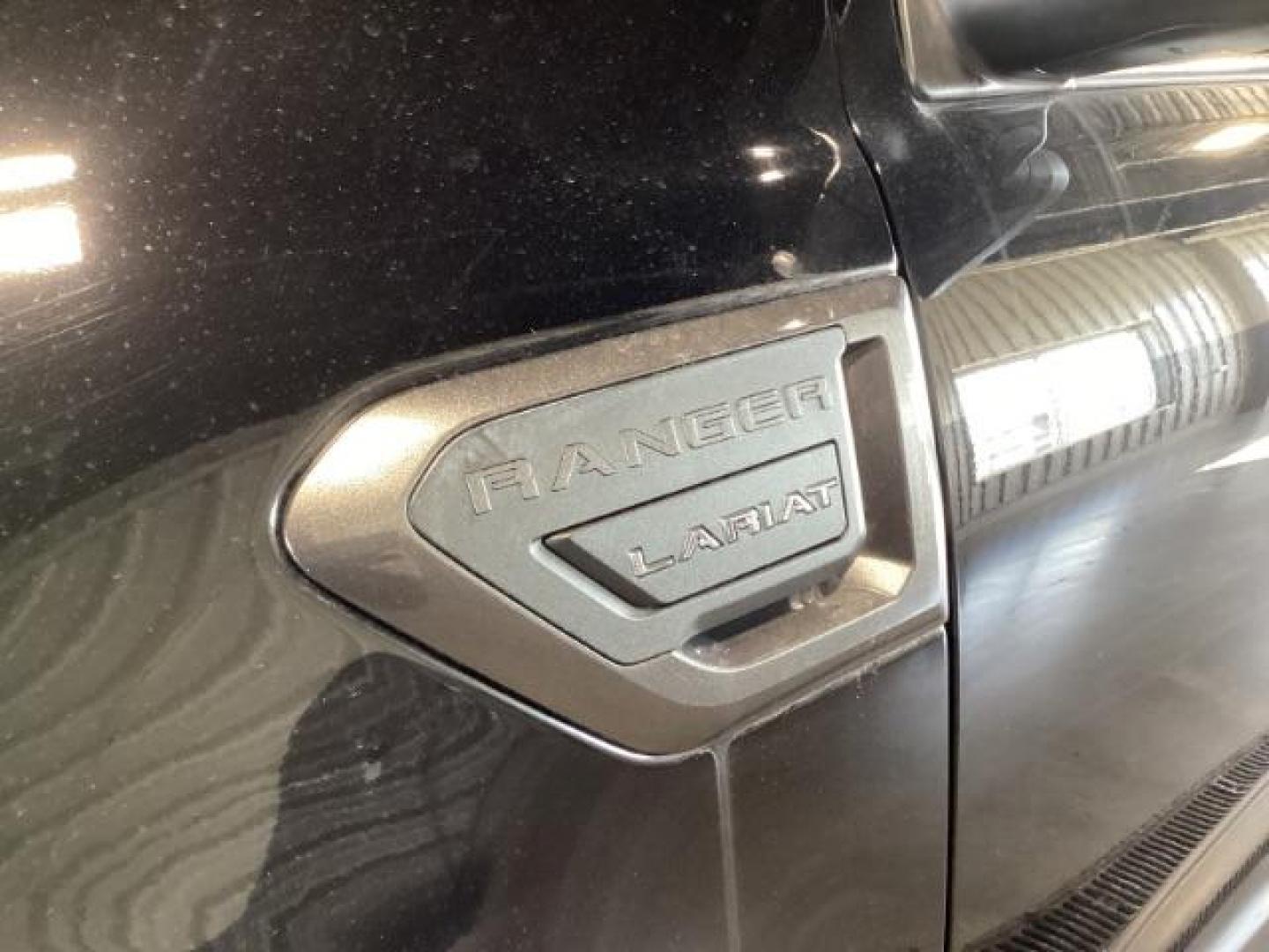 2019 Shadow Black /Ebony, leather Ford Ranger Lariat SuperCrew 4WD (1FTER4FHXKL) with an 2.3L L4 DOHC 16V engine, 10-Speed Automatic transmission, located at 1235 N Woodruff Ave., Idaho Falls, 83401, (208) 523-1053, 43.507172, -112.000488 - At Timberline Auto, finding a great deal on your next vehicle is always easy! Our experienced sales staff's goal is to help find you the right vehicle at the right price! Our knowledgeable finance department has options for almost any credit score. We offer extended service contract options to prote - Photo#9