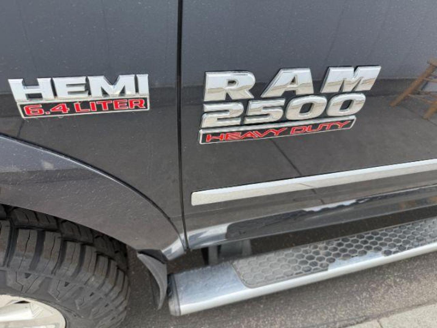 2014 GRAY /Black RAM 2500 Laramie Crew Cab SWB 4WD (3C6UR5FJ5EG) with an 6.4 engine, 6-Speed Automatic transmission, located at 1235 N Woodruff Ave., Idaho Falls, 83401, (208) 523-1053, 43.507172, -112.000488 - Photo#9
