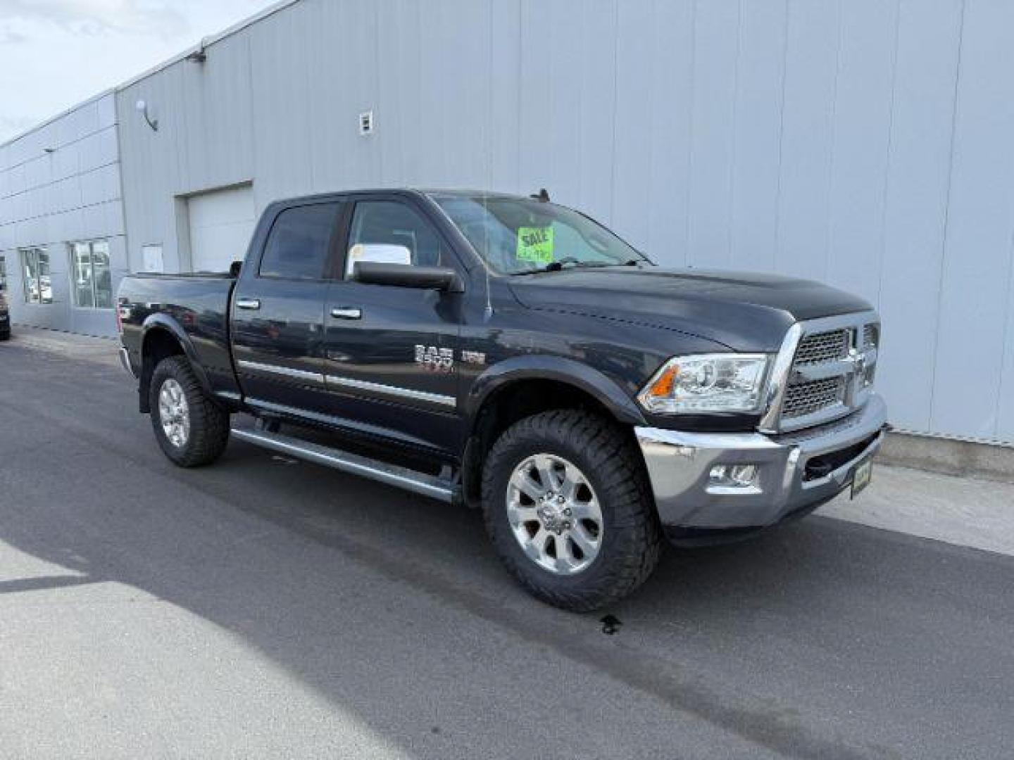2014 GRAY /Black RAM 2500 Laramie Crew Cab SWB 4WD (3C6UR5FJ5EG) with an 6.4 engine, 6-Speed Automatic transmission, located at 1235 N Woodruff Ave., Idaho Falls, 83401, (208) 523-1053, 43.507172, -112.000488 - Photo#6