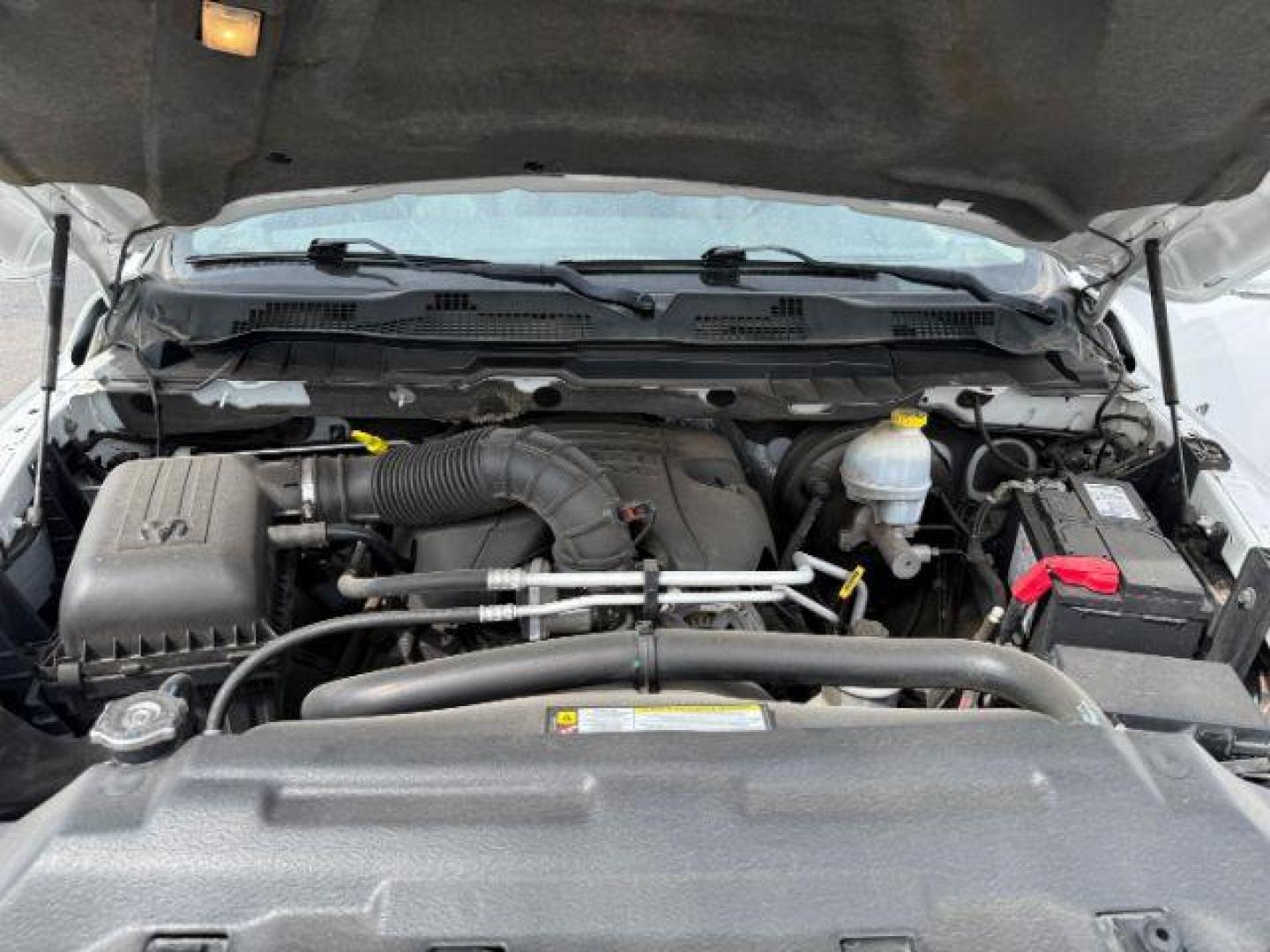 2011 Bright White /Dark Slate Leather Interior RAM 1500 Laramie Quad Cab 4WD (1D7RV1GT9BS) with an 5.7L V8 OHV 16V engine, 5-Speed Automatic transmission, located at 1235 N Woodruff Ave., Idaho Falls, 83401, (208) 523-1053, 43.507172, -112.000488 - At Timberline Auto, finding a great deal on your next vehicle is always easy! Our experienced sales staff's goal is to help find you the right vehicle at the right price! Our knowledgeable finance department has options for almost any credit score. We offer extended service contract options to prote - Photo#21