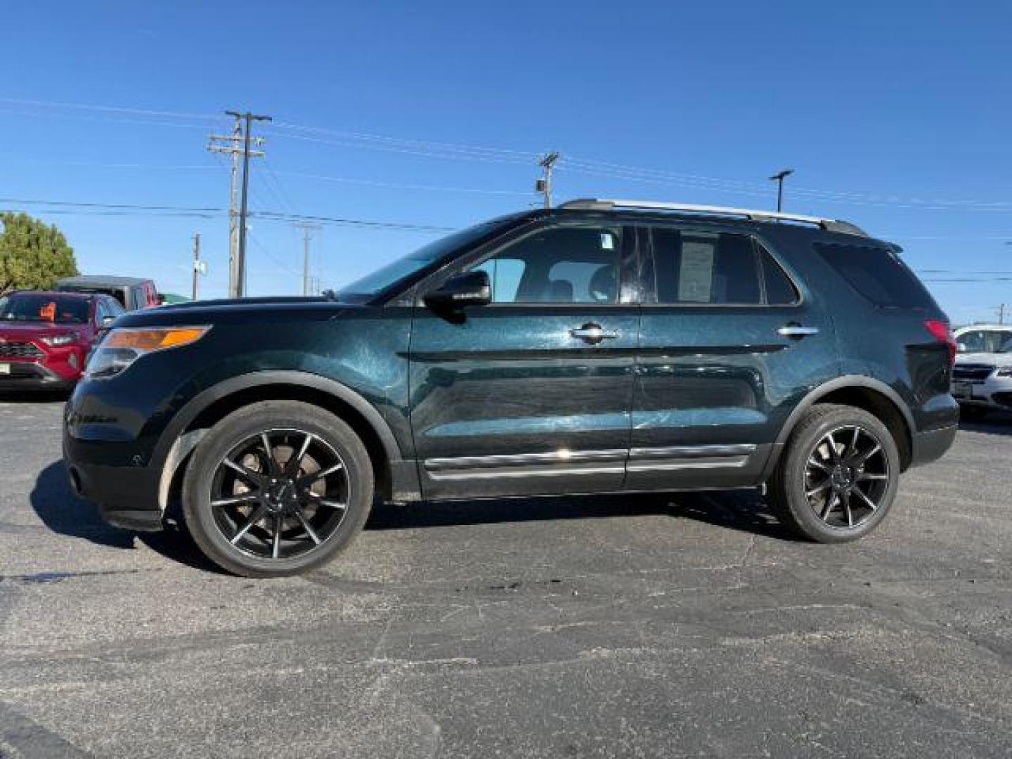 2015 Tuxedo Black Metallic /Charcoal Black, leather Ford Explorer Limited 4WD (1FM5K8F89FG) with an 3.5L V6 DOHC 24V engine, 6-Speed Automatic transmission, located at 1235 N Woodruff Ave., Idaho Falls, 83401, (208) 523-1053, 43.507172, -112.000488 - At Timberline Auto, finding a great deal on your next vehicle is always easy! Our experienced sales staff's goal is to help find you the right vehicle at the right price! Our knowledgeable finance department has options for almost any credit score. We offer extended service contract options to prote - Photo#1