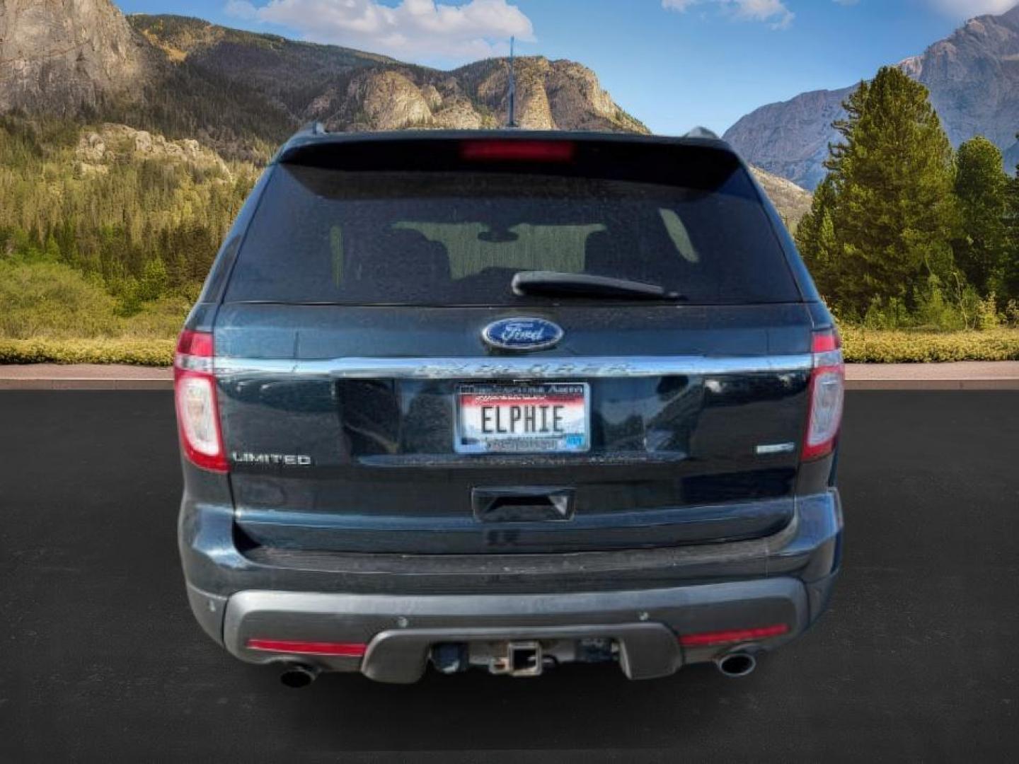 2015 Tuxedo Black Metallic /Charcoal Black, leather Ford Explorer (1FM5K8F89FG) with an 35L V6 DOHC 24V engine, Automatic transmission, located at 1175 N Woodruff Ave, Idaho Falls, ID, 83401, 43.506901, -111.999657 - At Timberline Auto, finding a great deal on your next vehicle is always easy! Our experienced sales staff's goal is to help find you the right vehicle at the right price! Our knowledgeable finance department has options for almost any credit score. We offer extended service contract options to prote - Photo#3