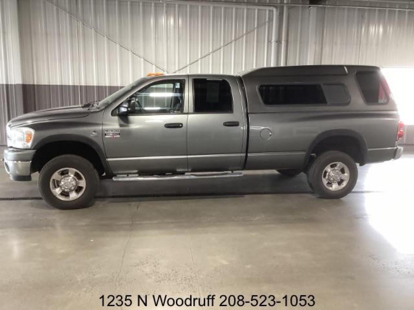 2007 GRAY /Medium Slate Gray Cloth Interior Dodge Ram 3500 SLT Quad Cab LWB 4WD DRW (3D7MX38C57G) with an 5.9L L6 OHV 24V TURBO DIESEL engine, 4-Speed Automatic transmission, located at 1235 N Woodruff Ave., Idaho Falls, 83401, (208) 523-1053, 43.507172, -112.000488 - At Timberline Auto, finding a great deal on your next vehicle is always easy! Our experienced sales staff's goal is to help find you the right vehicle at the right price! Our knowledgeable finance department has options for almost any credit score. We offer extended service contract options to prote - Photo#1