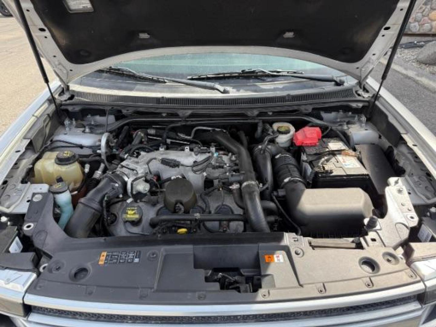 2013 Ingot Silver Metallic /Charcoal Black Leather Interior Ford Flex Limited AWD (2FMHK6DT9DB) with an 3.5L V6 DOHC 24V engine, 6-Speed Automatic Overdrive transmission, located at 1235 N Woodruff Ave., Idaho Falls, 83401, (208) 523-1053, 43.507172, -112.000488 - At Timberline Auto, finding a great deal on your next vehicle is always easy! Our experienced sales staff's goal is to help find you the right vehicle at the right price! Our knowledgeable finance department has options for almost any credit score. We offer extended service contract options to prote - Photo#9
