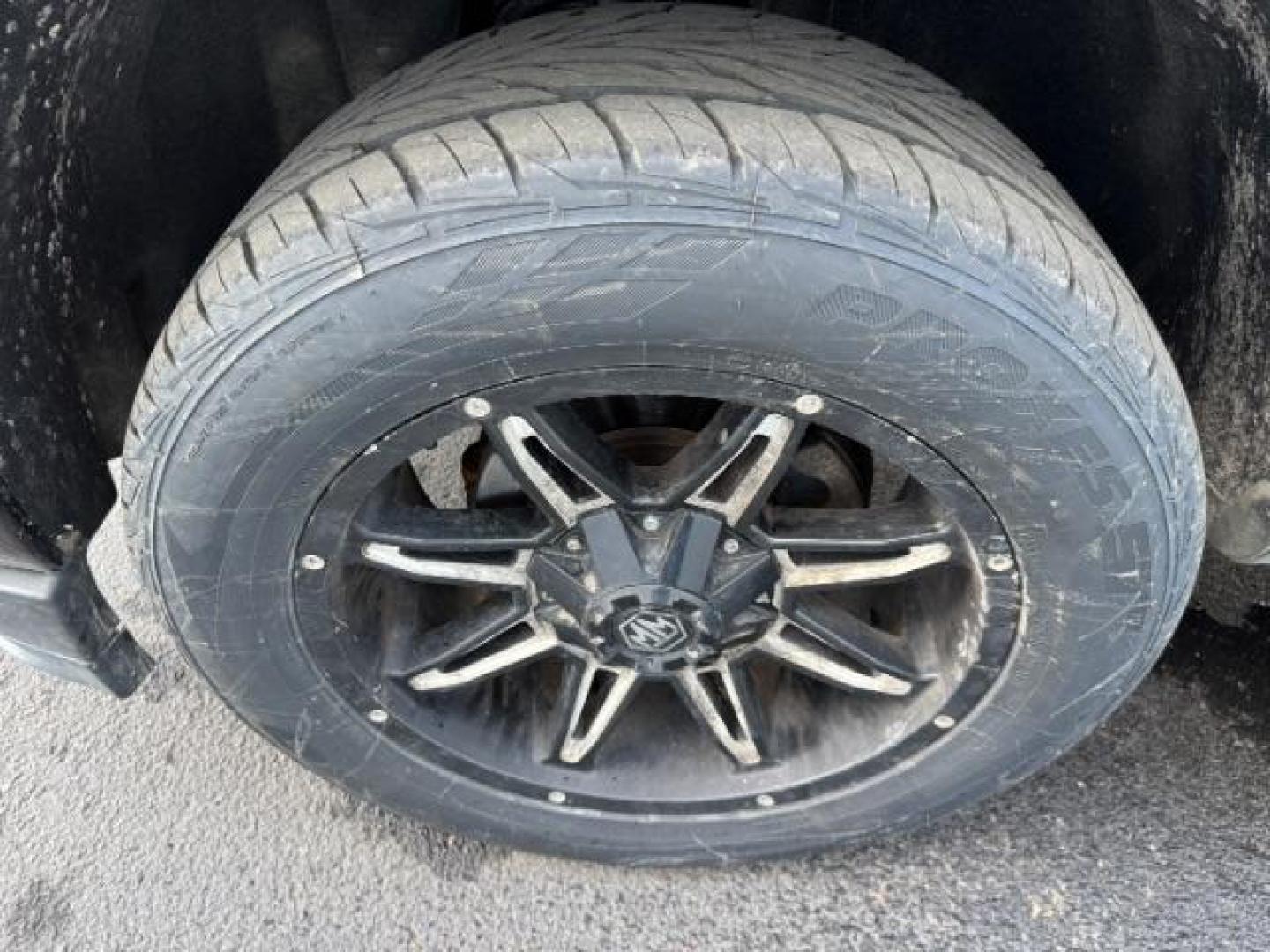 2018 Black /Jet Black, cloth Chevrolet Silverado 1500 LT Crew Cab 4WD (1GCUKREC0JF) with an 5.3L V8 OHV 16V engine, 6-Speed Automatic transmission, located at 1235 N Woodruff Ave., Idaho Falls, 83401, (208) 523-1053, 43.507172, -112.000488 - At Timberline Auto, finding a great deal on your next vehicle is always easy! Our experienced sales staff's goal is to help find you the right vehicle at the right price! Our knowledgeable finance department has options for almost any credit score. We offer extended service contract options to prote - Photo#10