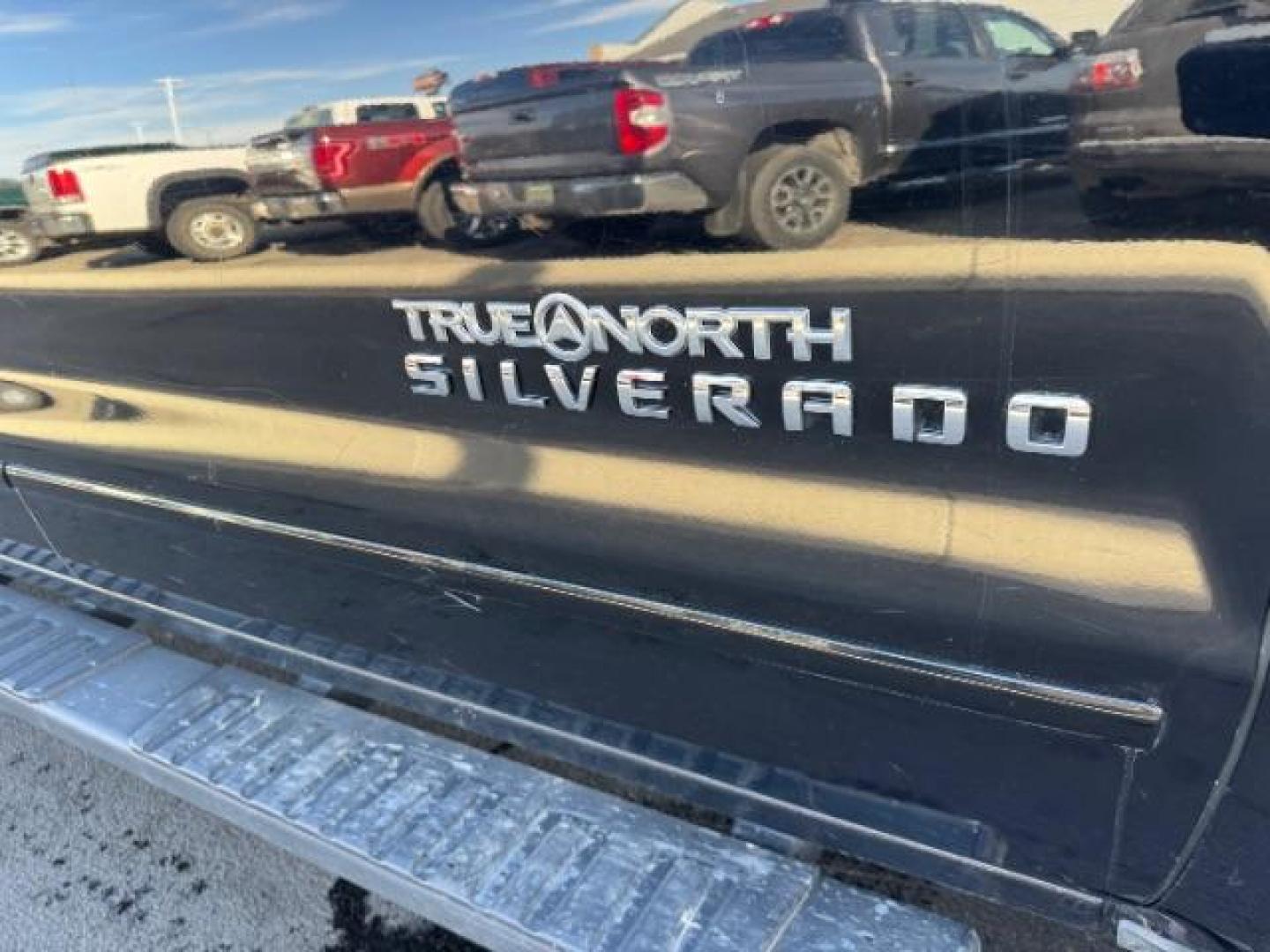 2018 Black /Jet Black, cloth Chevrolet Silverado 1500 LT Crew Cab 4WD (1GCUKREC0JF) with an 5.3L V8 OHV 16V engine, 6-Speed Automatic transmission, located at 1235 N Woodruff Ave., Idaho Falls, 83401, (208) 523-1053, 43.507172, -112.000488 - At Timberline Auto, finding a great deal on your next vehicle is always easy! Our experienced sales staff's goal is to help find you the right vehicle at the right price! Our knowledgeable finance department has options for almost any credit score. We offer extended service contract options to prote - Photo#7