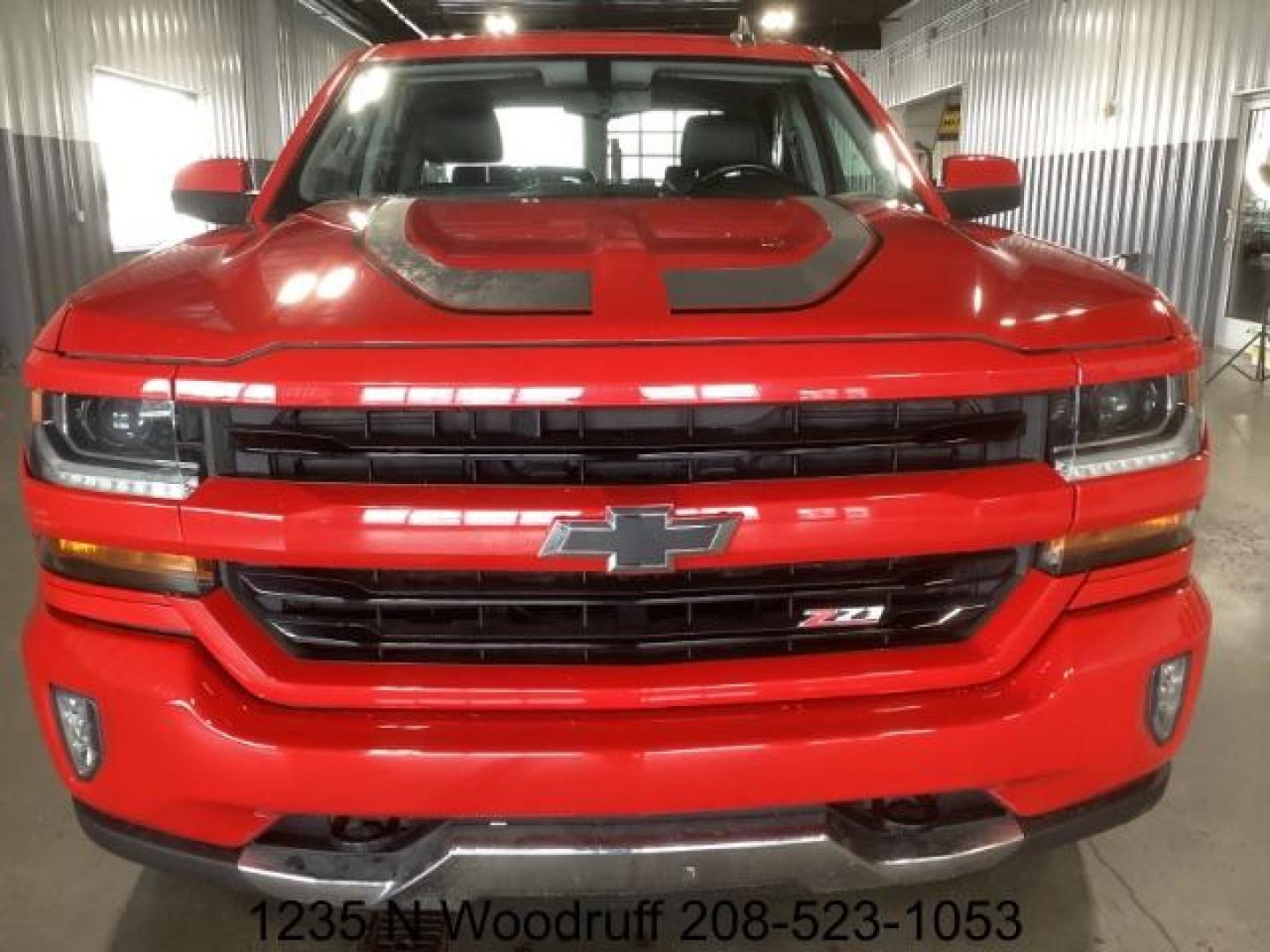 2018 Red Hot /Jet Black, leather Chevrolet Silverado 1500 LT Crew Cab 4WD (3GCUKREC2JG) with an 5.3L V8 OHV 16V engine, 6-Speed Automatic transmission, located at 1235 N Woodruff Ave., Idaho Falls, 83401, (208) 523-1053, 43.507172, -112.000488 - Photo#6