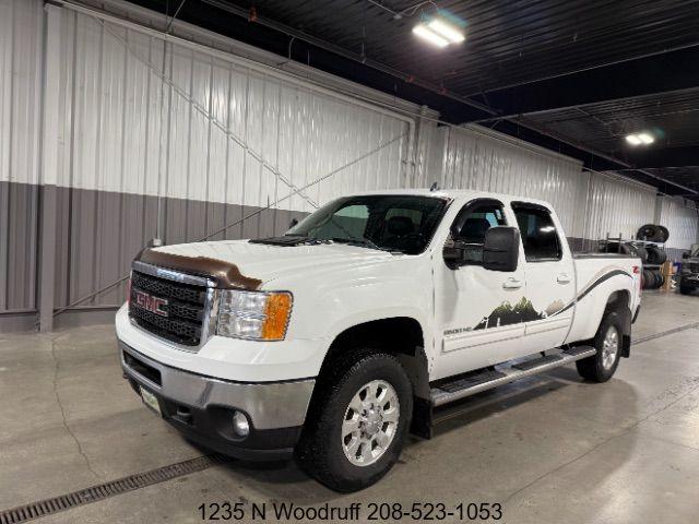 photo of 2012 GMC Sierra 2500HD SLT Crew Cab 4WD