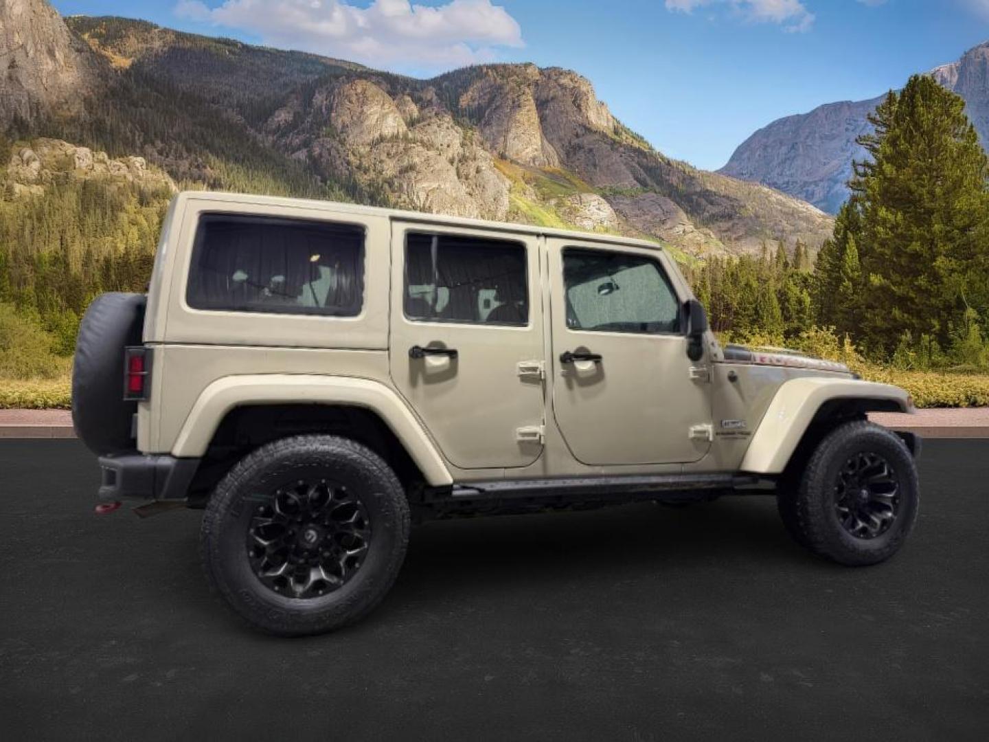 2018 TAN /Black, leather Jeep Wrangler JK (1C4BJWFG4JL) with an 36L V6 DOHC 24V FFV engine, Automatic transmission, located at 1175 N Woodruff Ave, Idaho Falls, ID, 83401, 43.506901, -111.999657 - At Timberline Auto, finding a great deal on your next vehicle is always easy! Our experienced sales staff's goal is to help find you the right vehicle at the right price! Our knowledgeable finance department has options for almost any credit score. We offer extended service contract options to prote - Photo#5